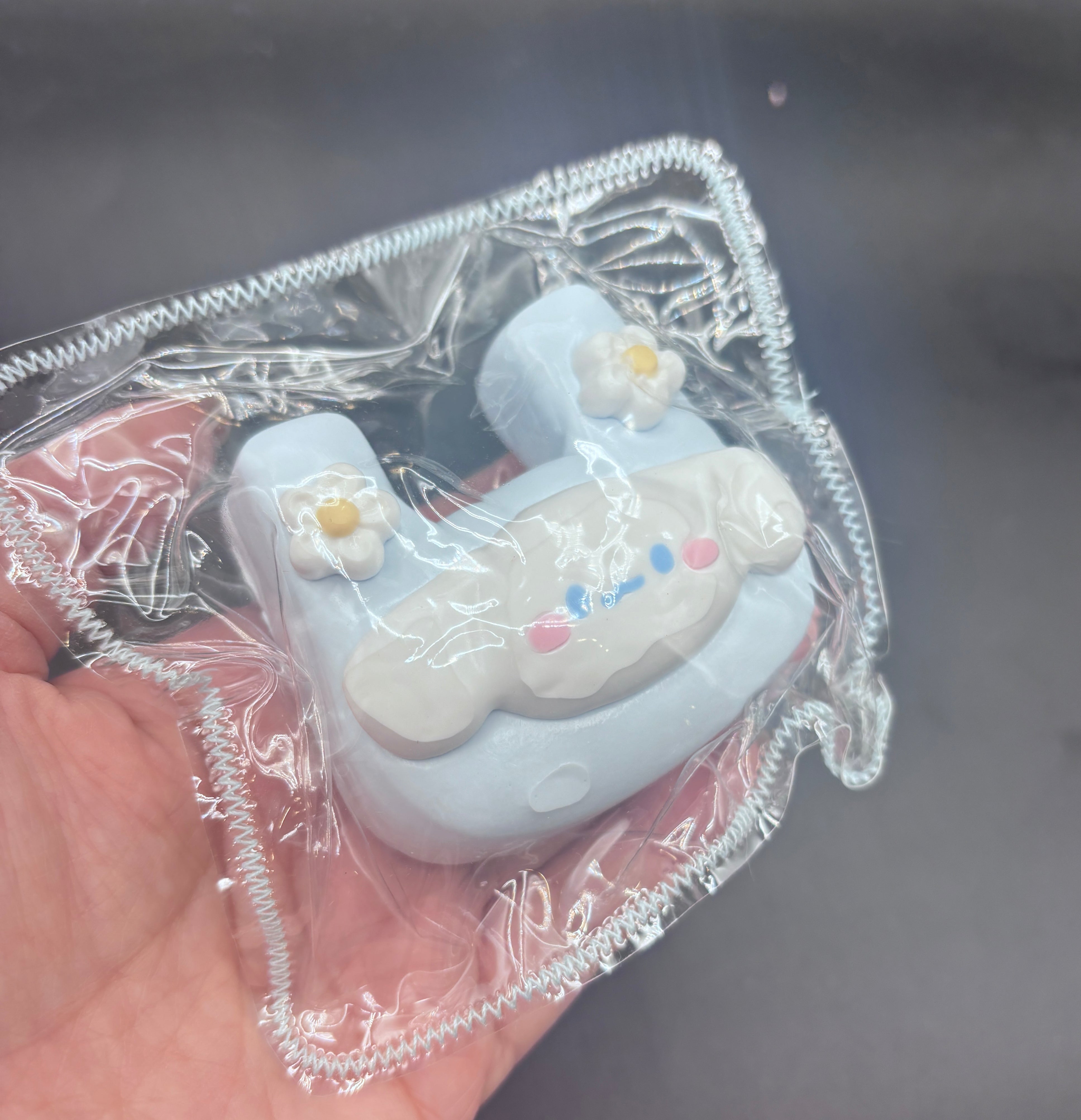 Cute cinnamaroll bag taba squishy small