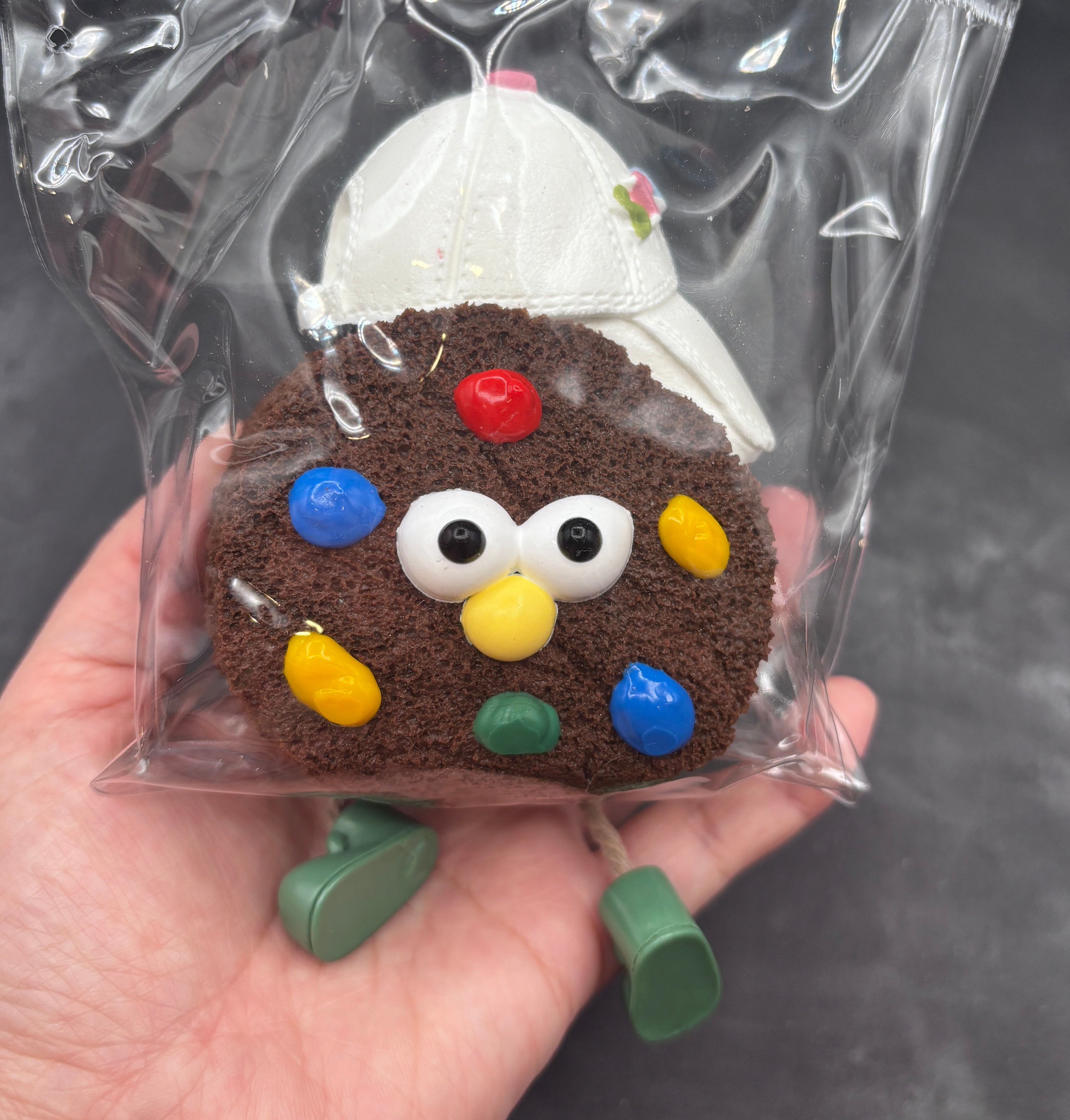 Circle cookie monsters pastel and m&m choco (choose 1) Taba Squishy Toy