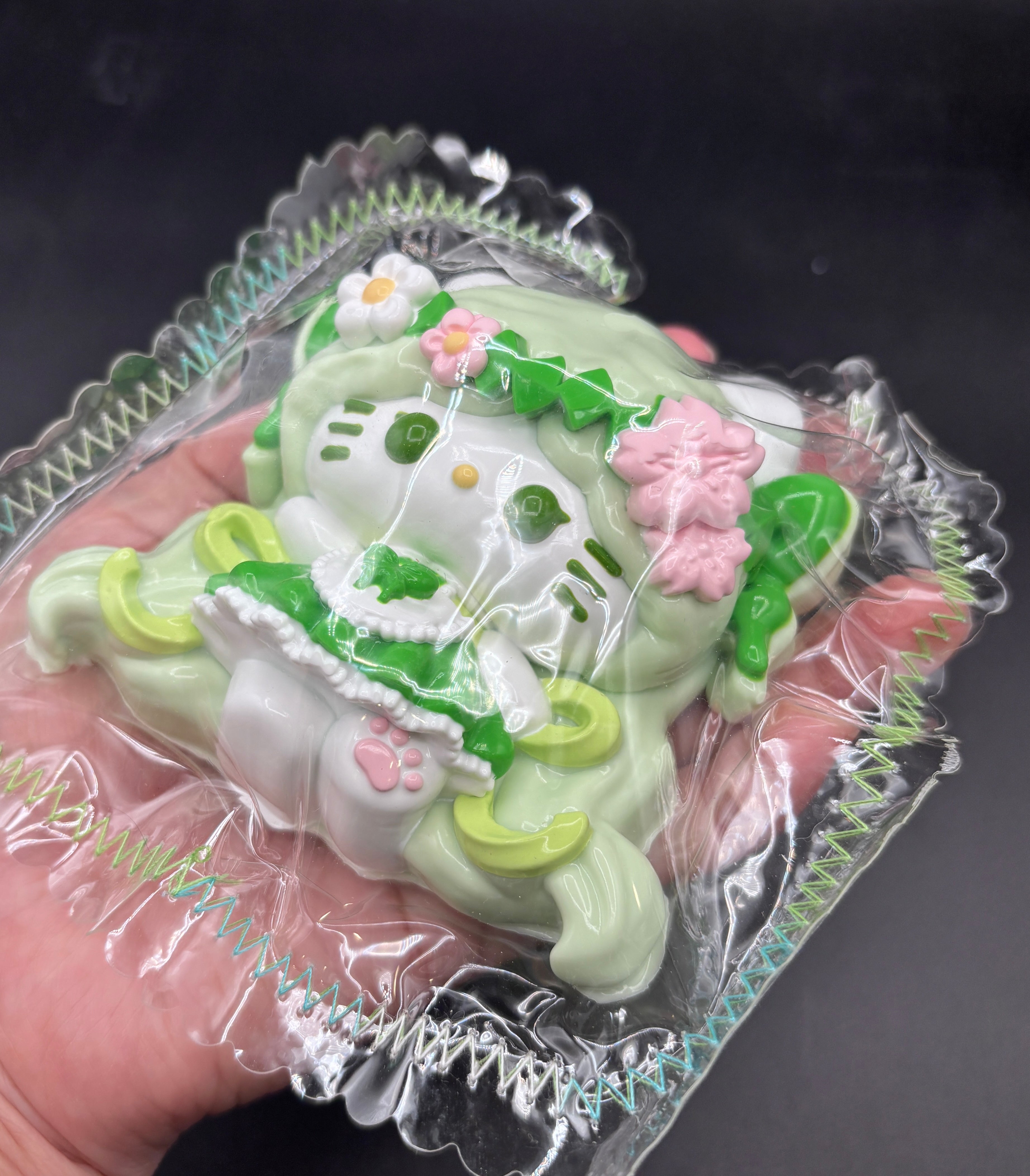 Cute HK detailed green zalda fairy green Taba Squishy Toy