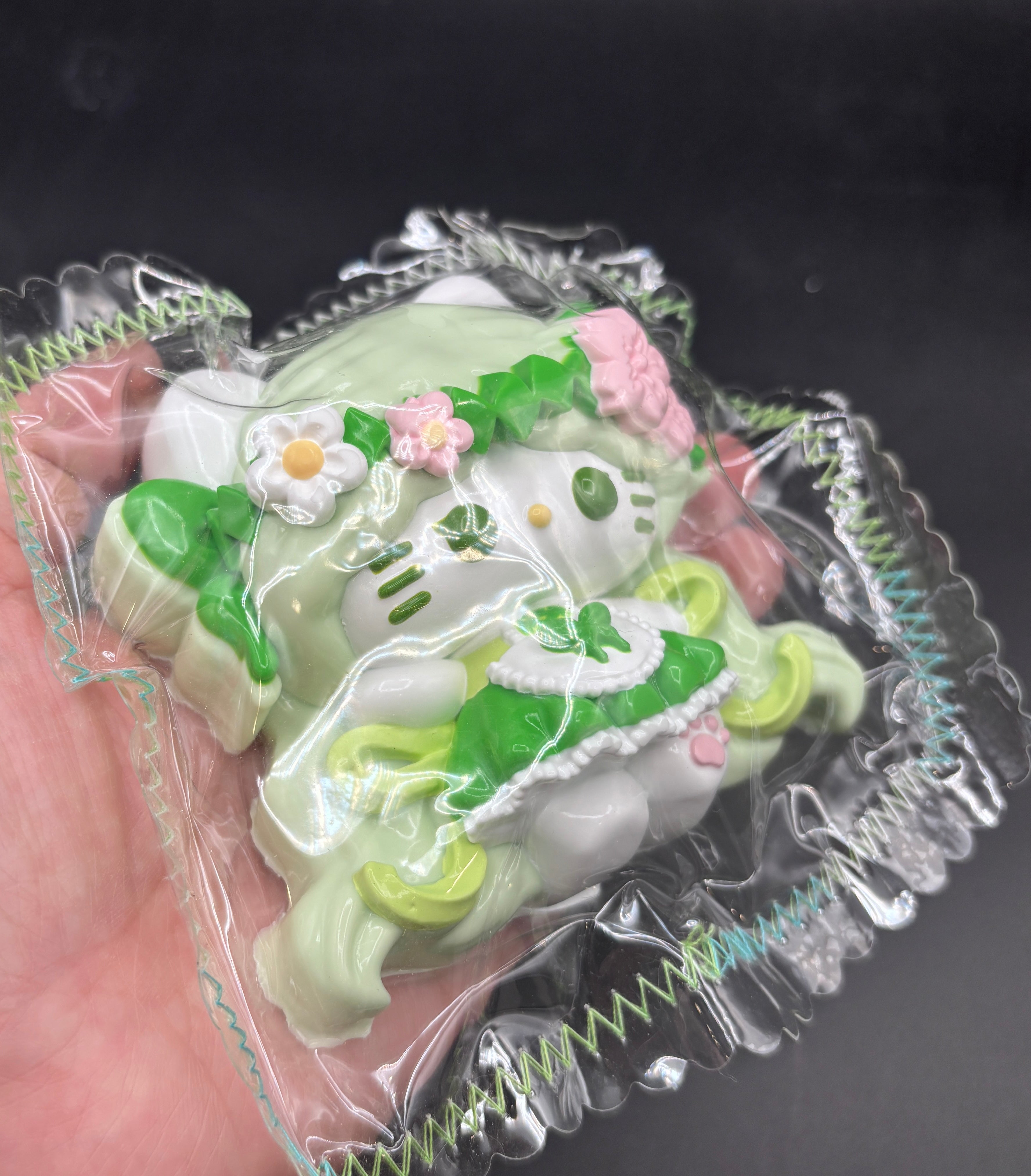 Cute HK detailed green zalda fairy green Taba Squishy Toy