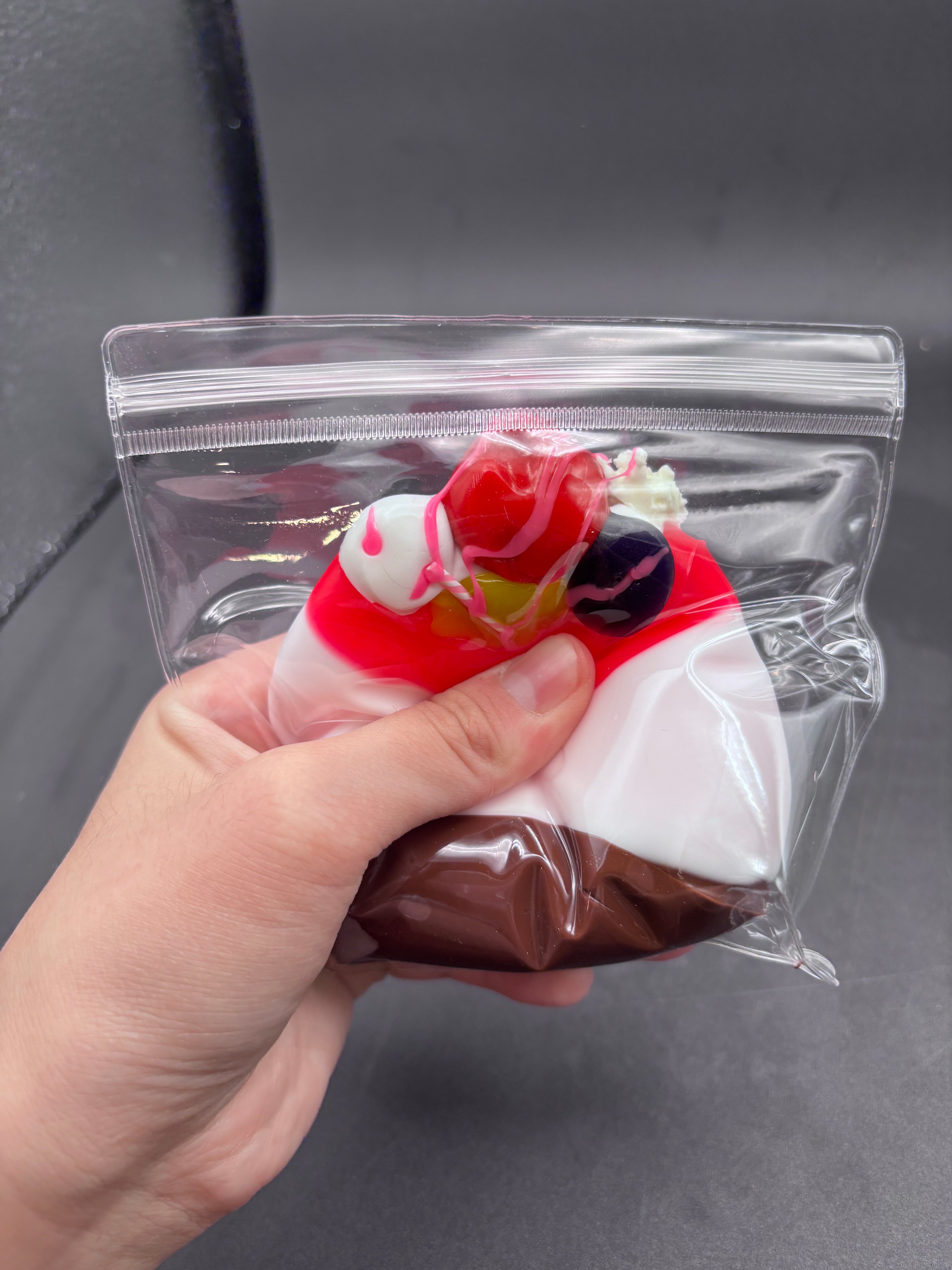 Medium Berry Cake Pudding Taba Squishy