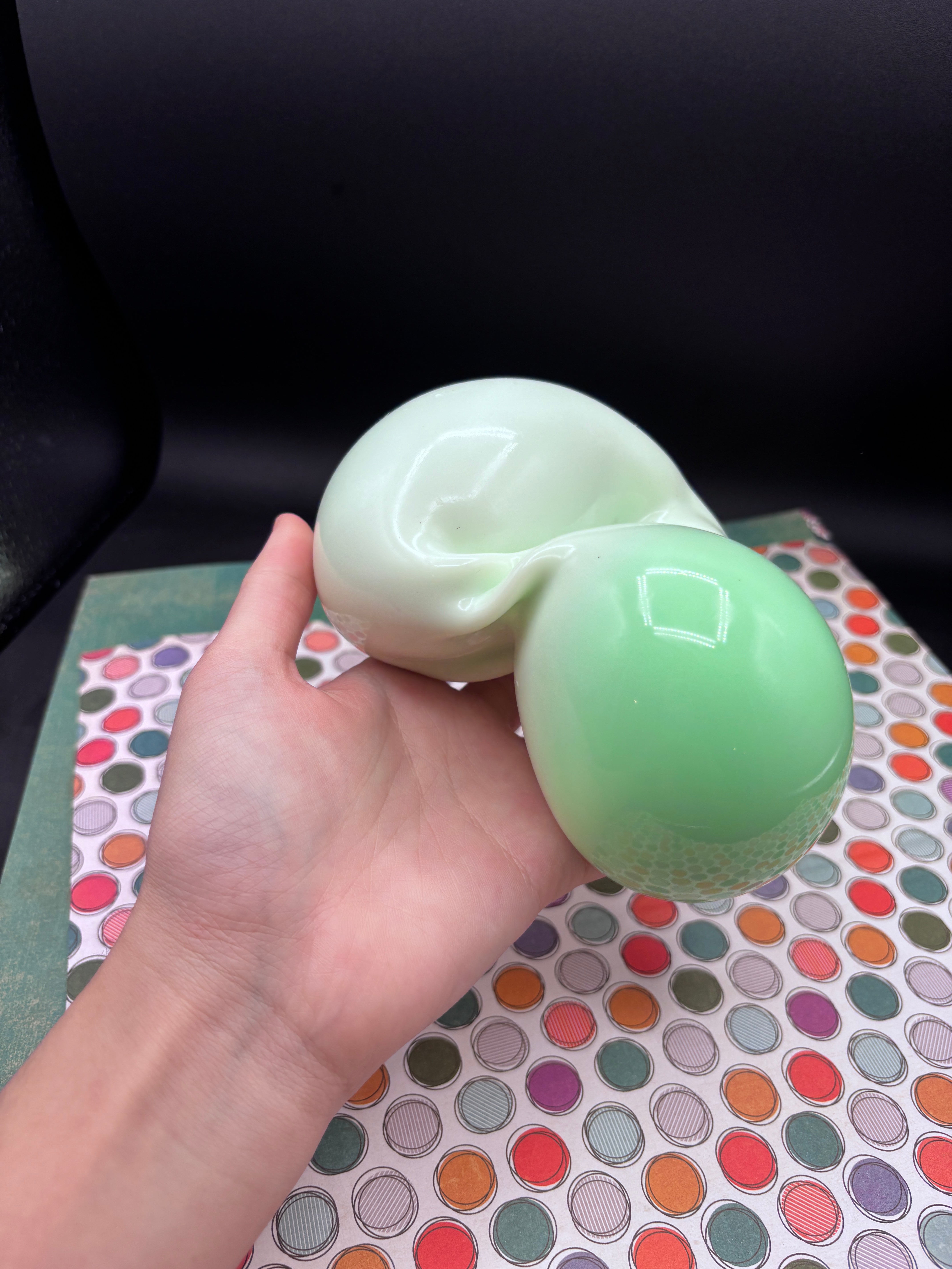 clay ball green Stress Relief Ball Toys