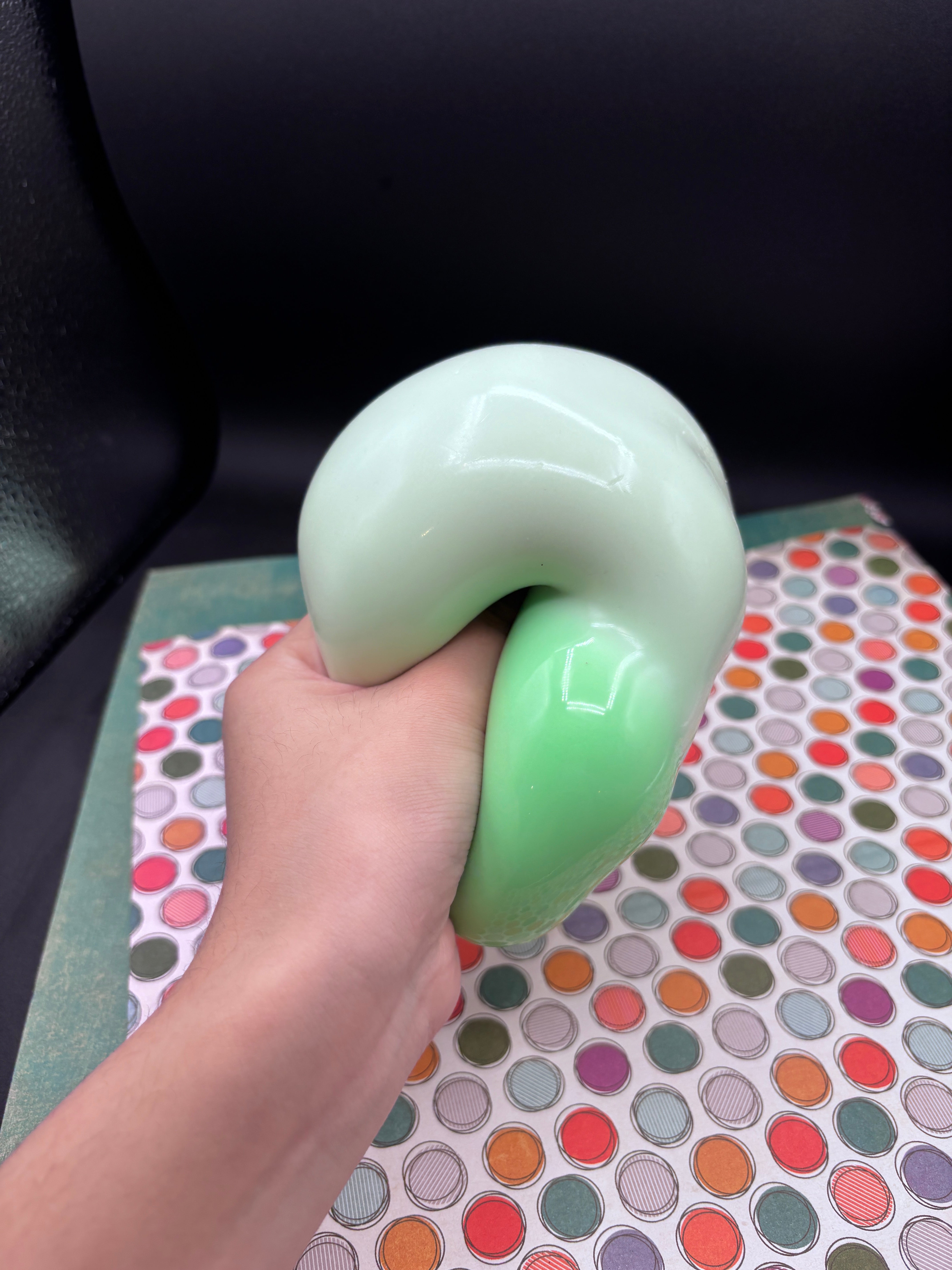 clay ball green Stress Relief Ball Toys