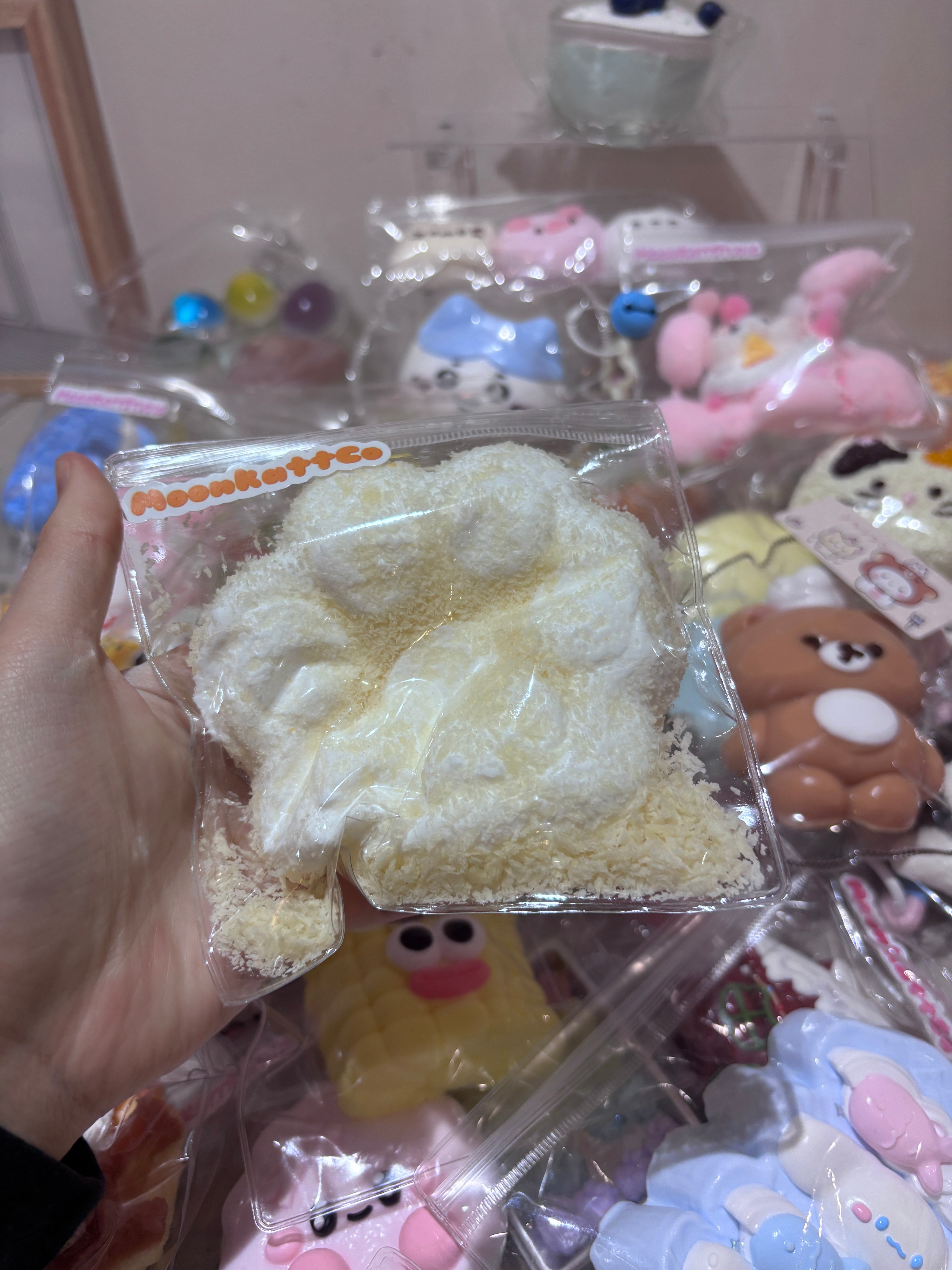 White Cat Paw Taba Squishy Toy