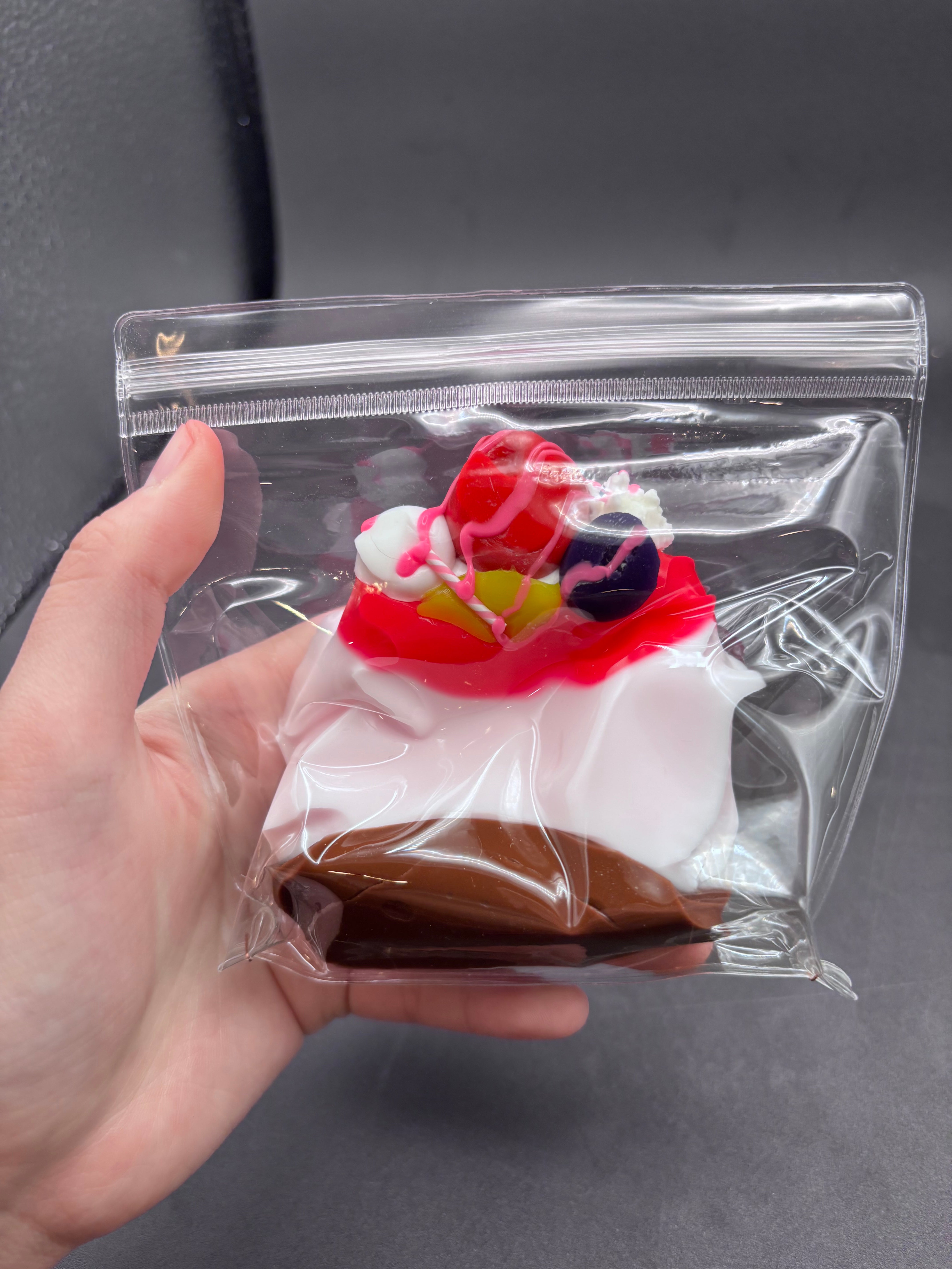 Medium Berry Cake Pudding Taba Squishy