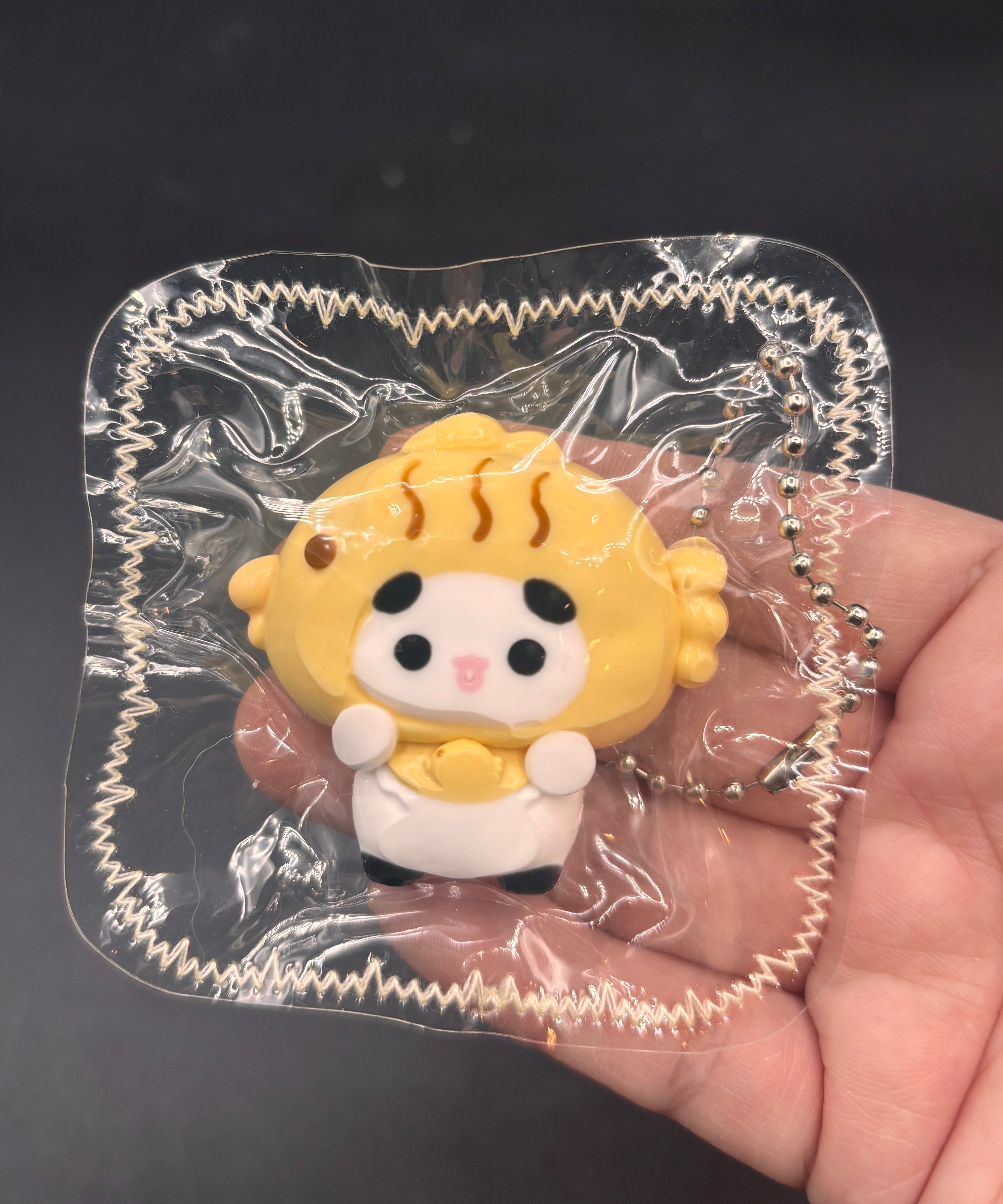 Cute mini bubu x food+sanrio keychain taba (choose)