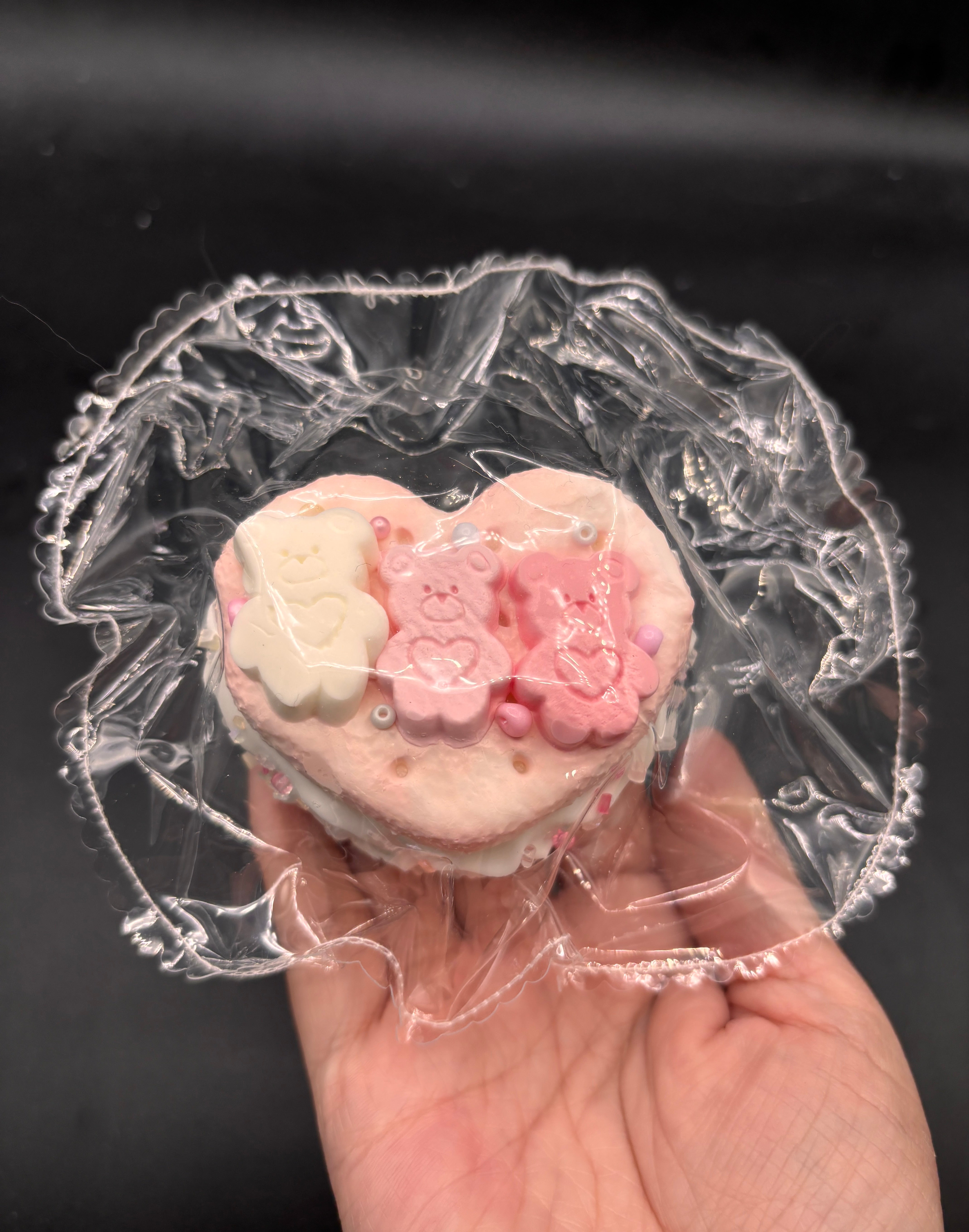 Frozen butter cute gummy bear heart macaron
