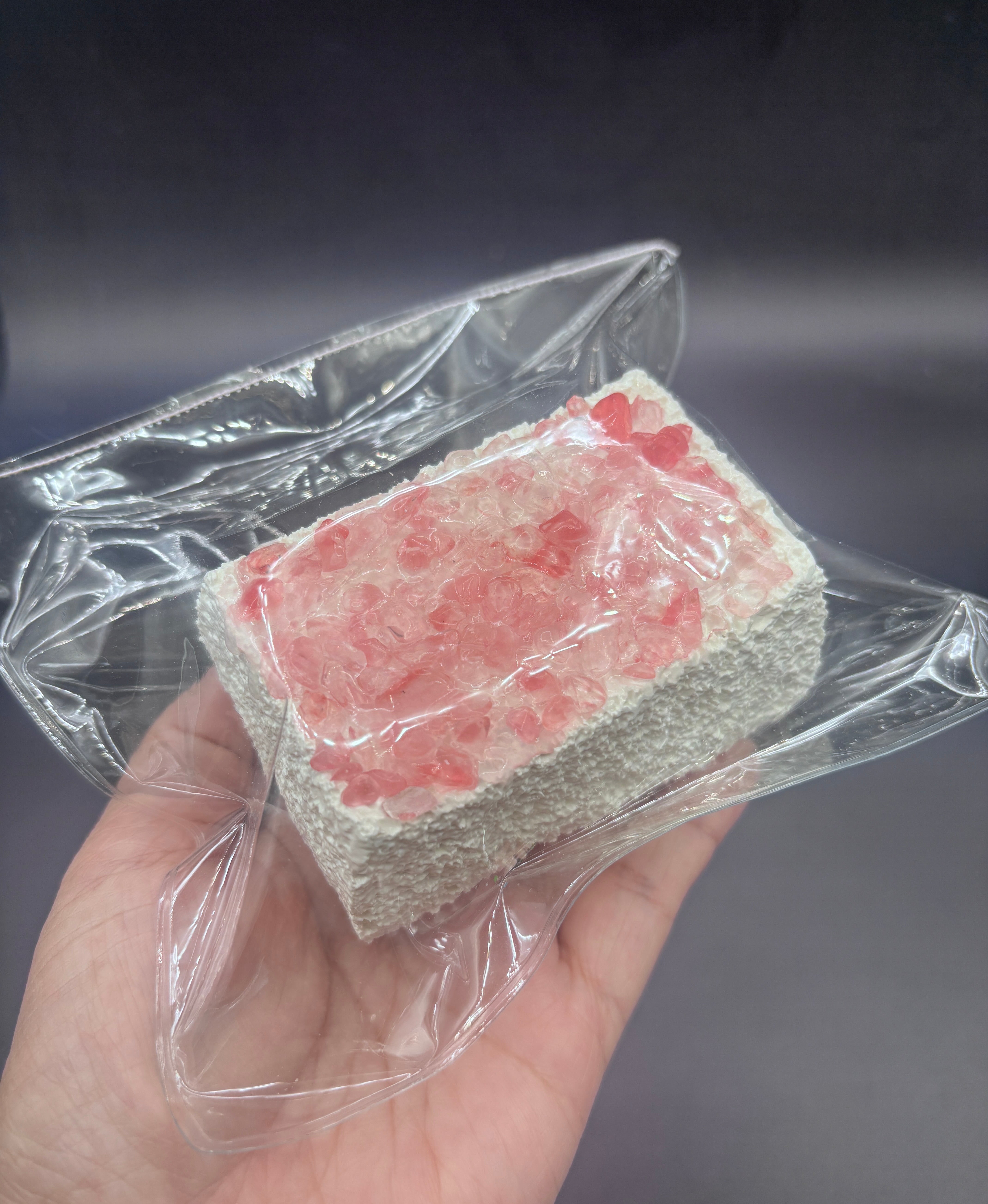 (3 colors) gemstone crunchy taba squishy cake soft