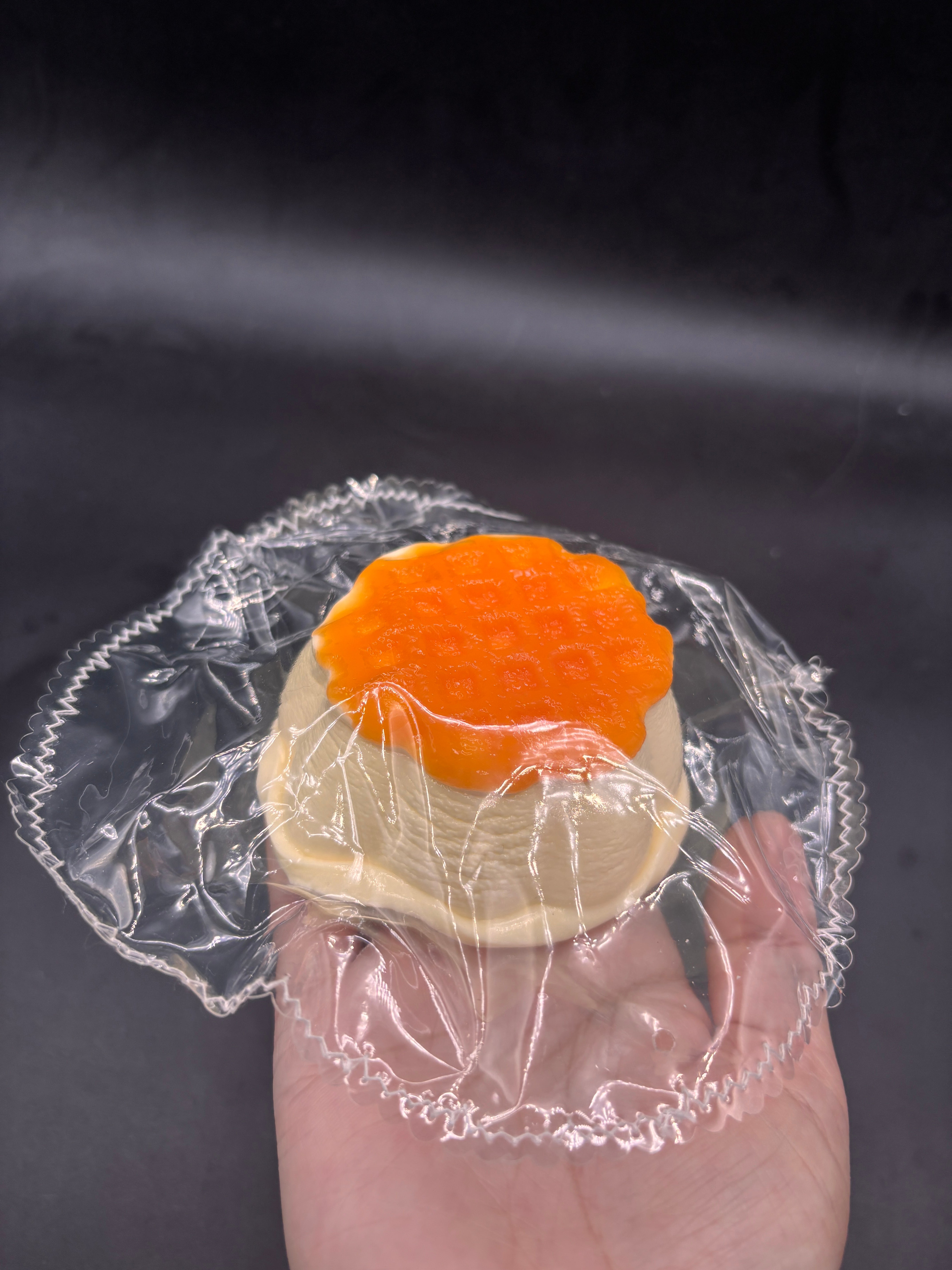 Super soft water x cream waffle pudding taba