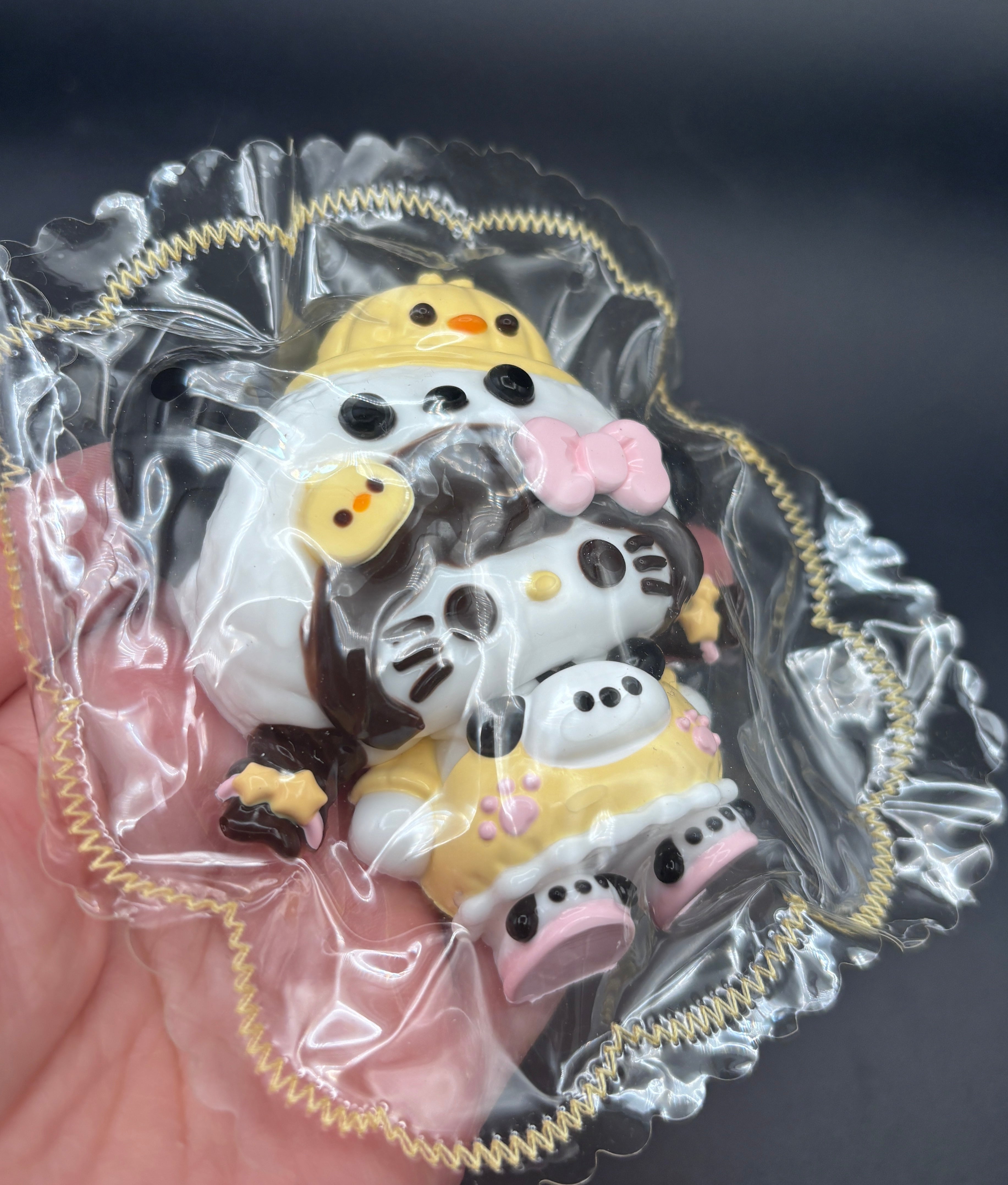 kitty pochaco with chick accessories Taba Squishy Toy