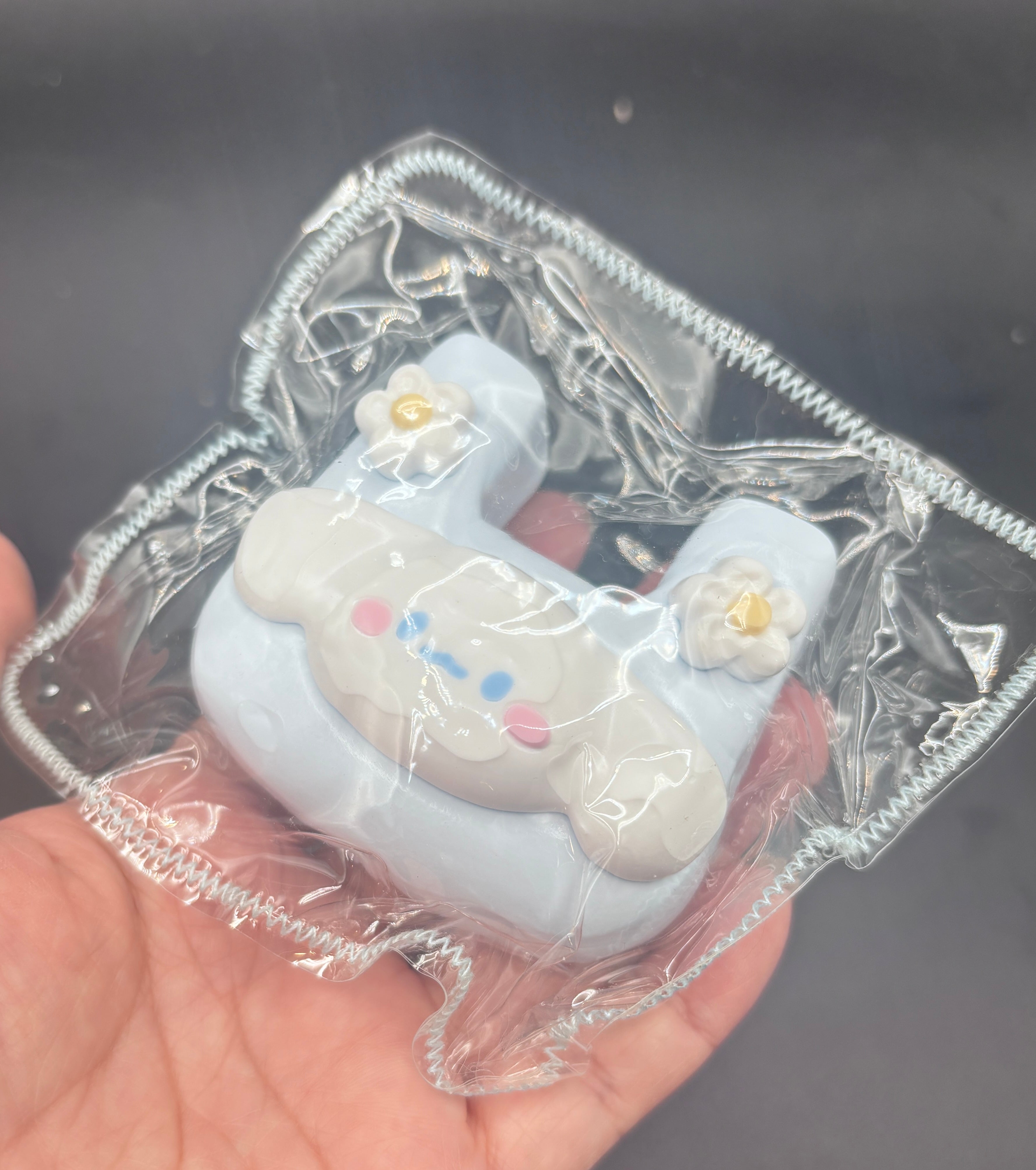 Cute cinnamaroll bag taba squishy small