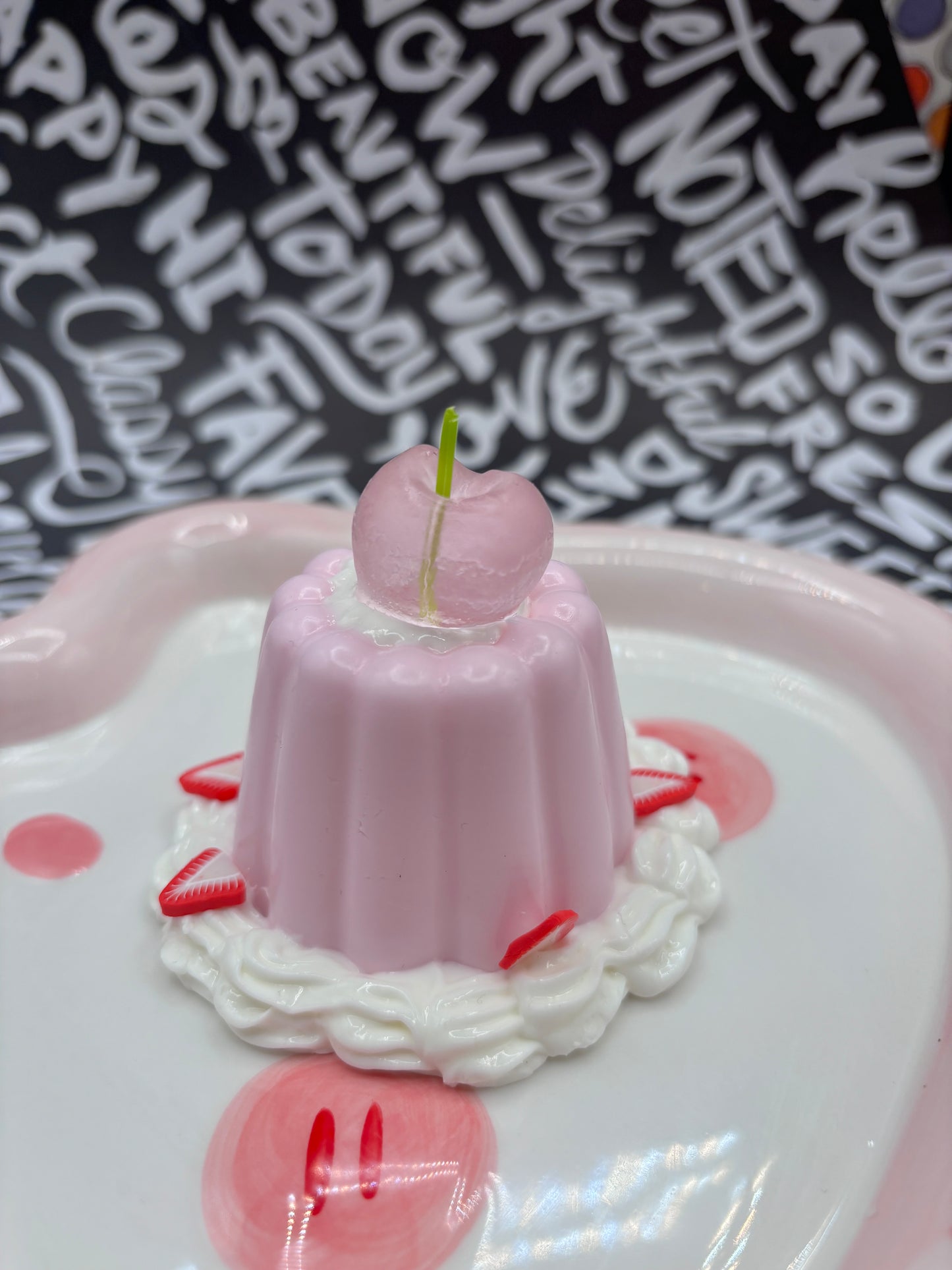 Detailed peach-cherry pudding