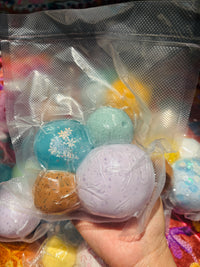 NEW stressballs variety pack (4pcs) random