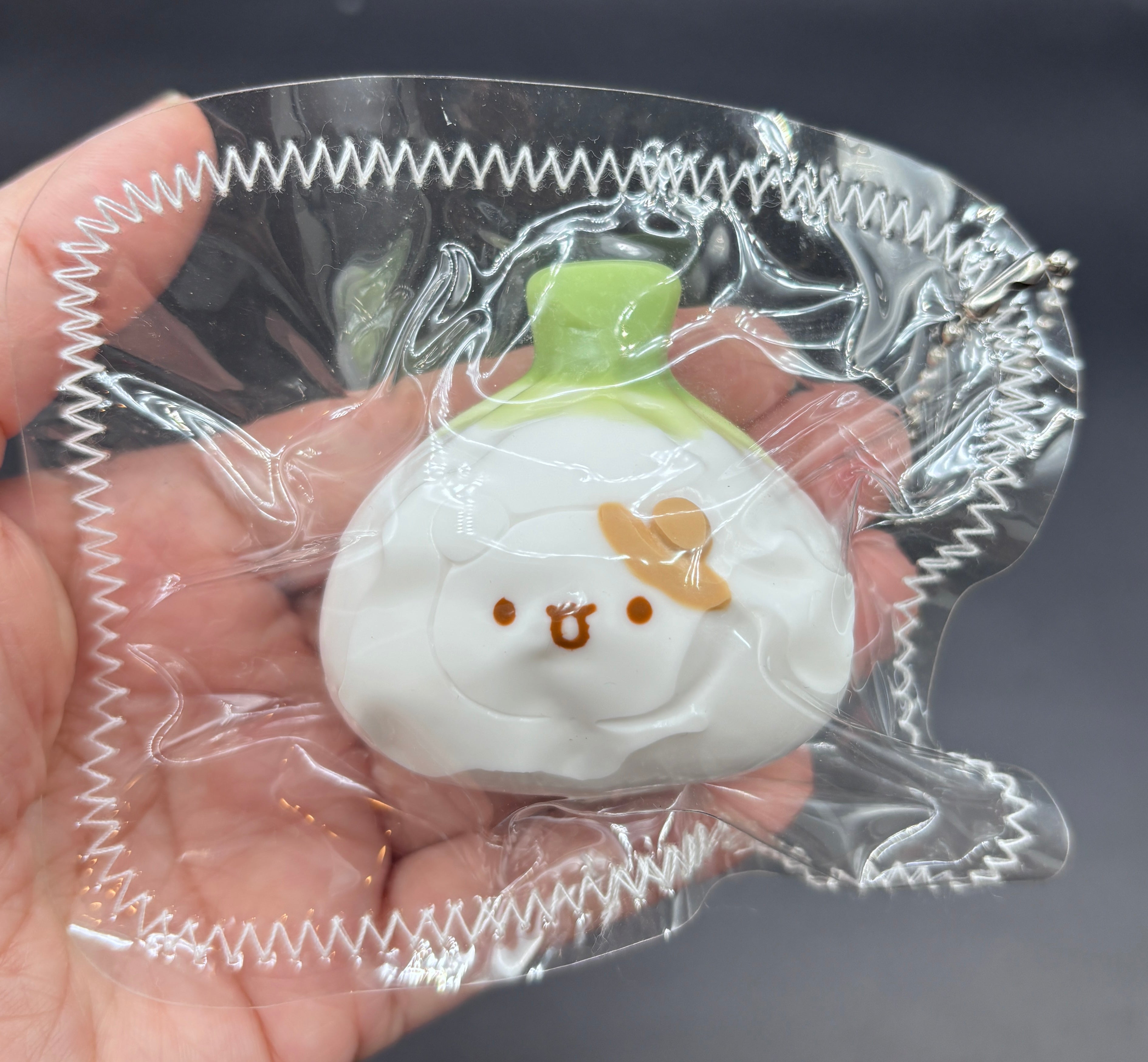 Onion hamster mini Taba keychain