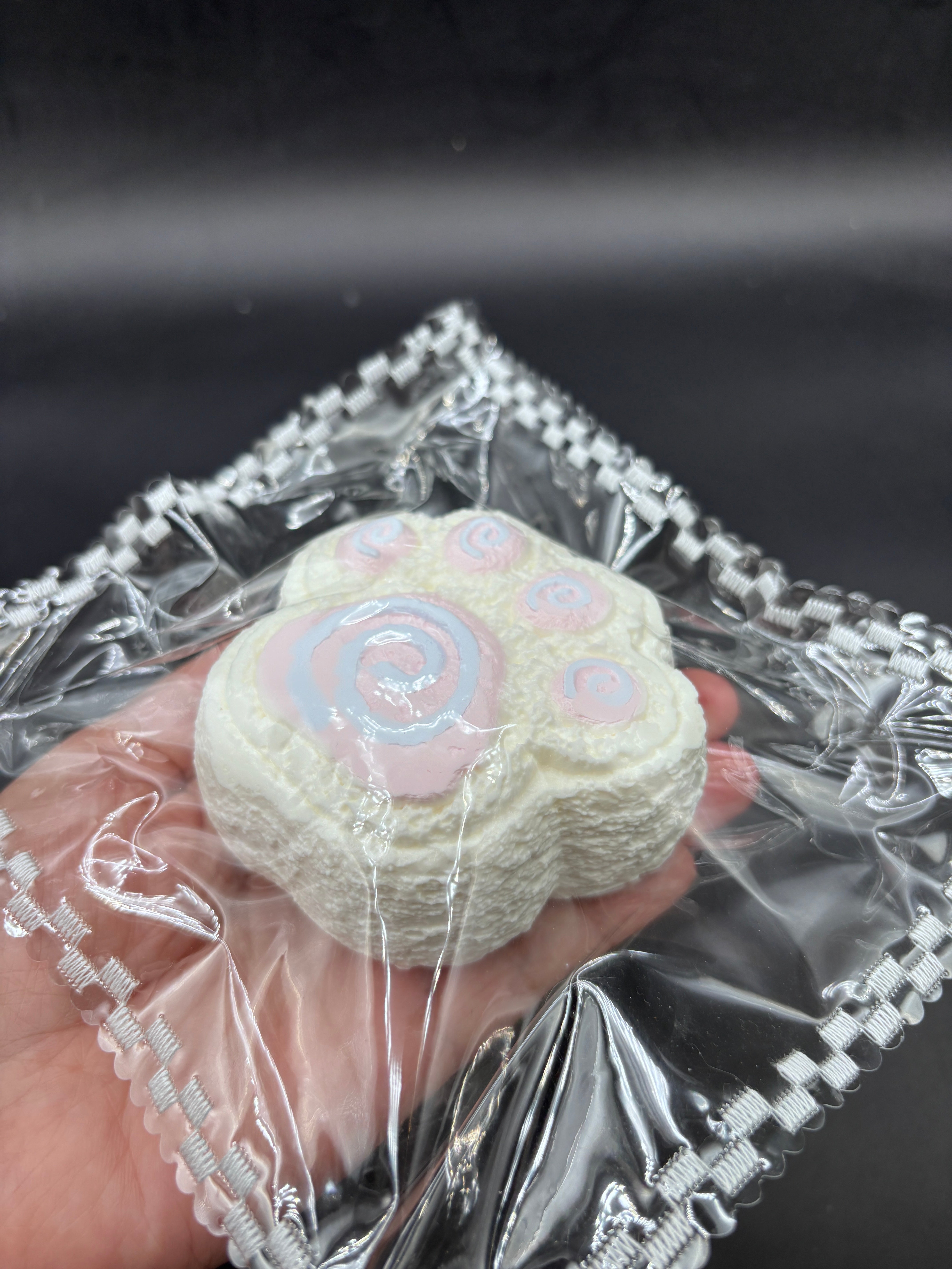 New frozen butter texured fluffy cream cake cat paw  taba squishy