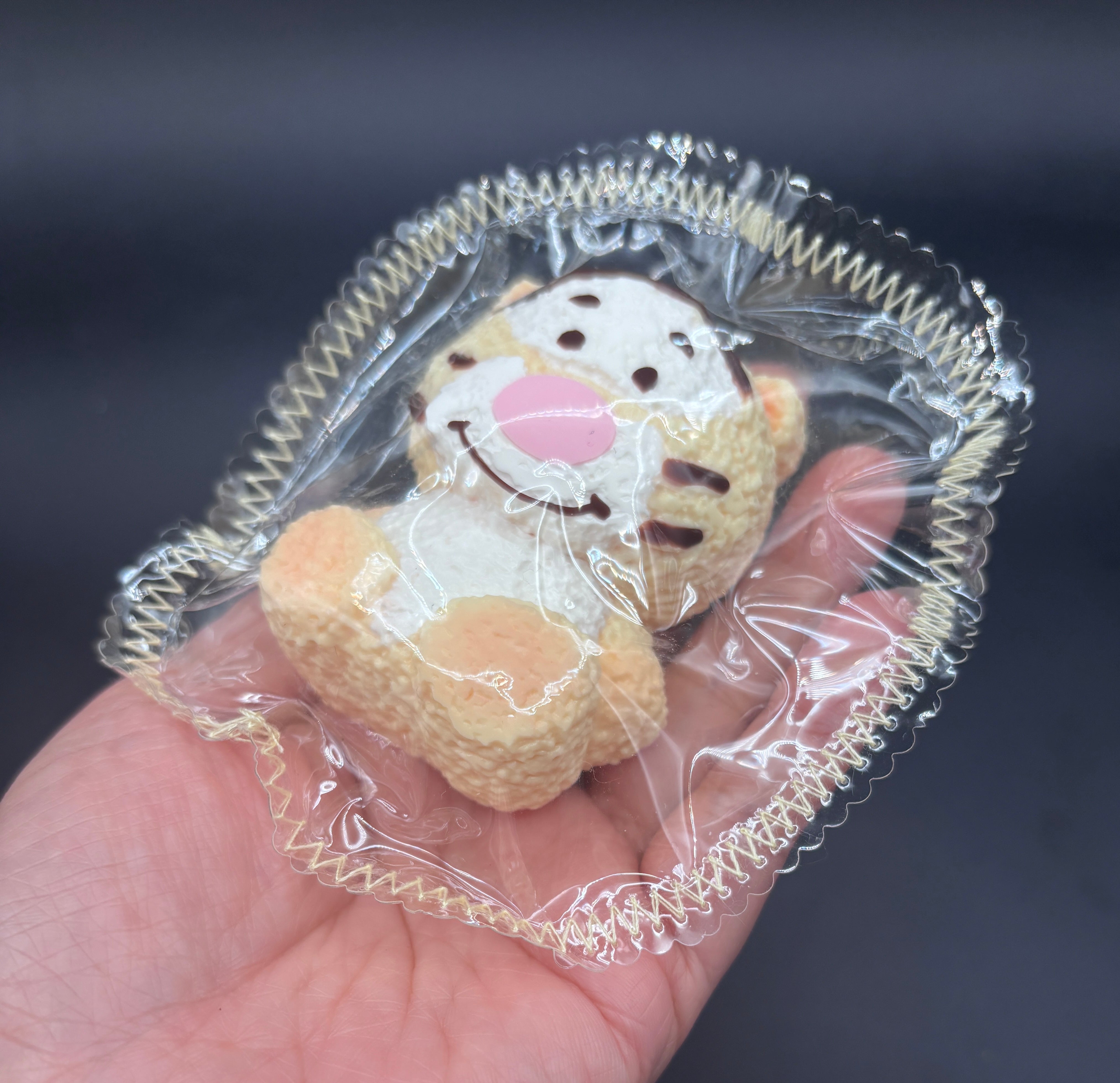 Frozen butter tiger taba squishy
