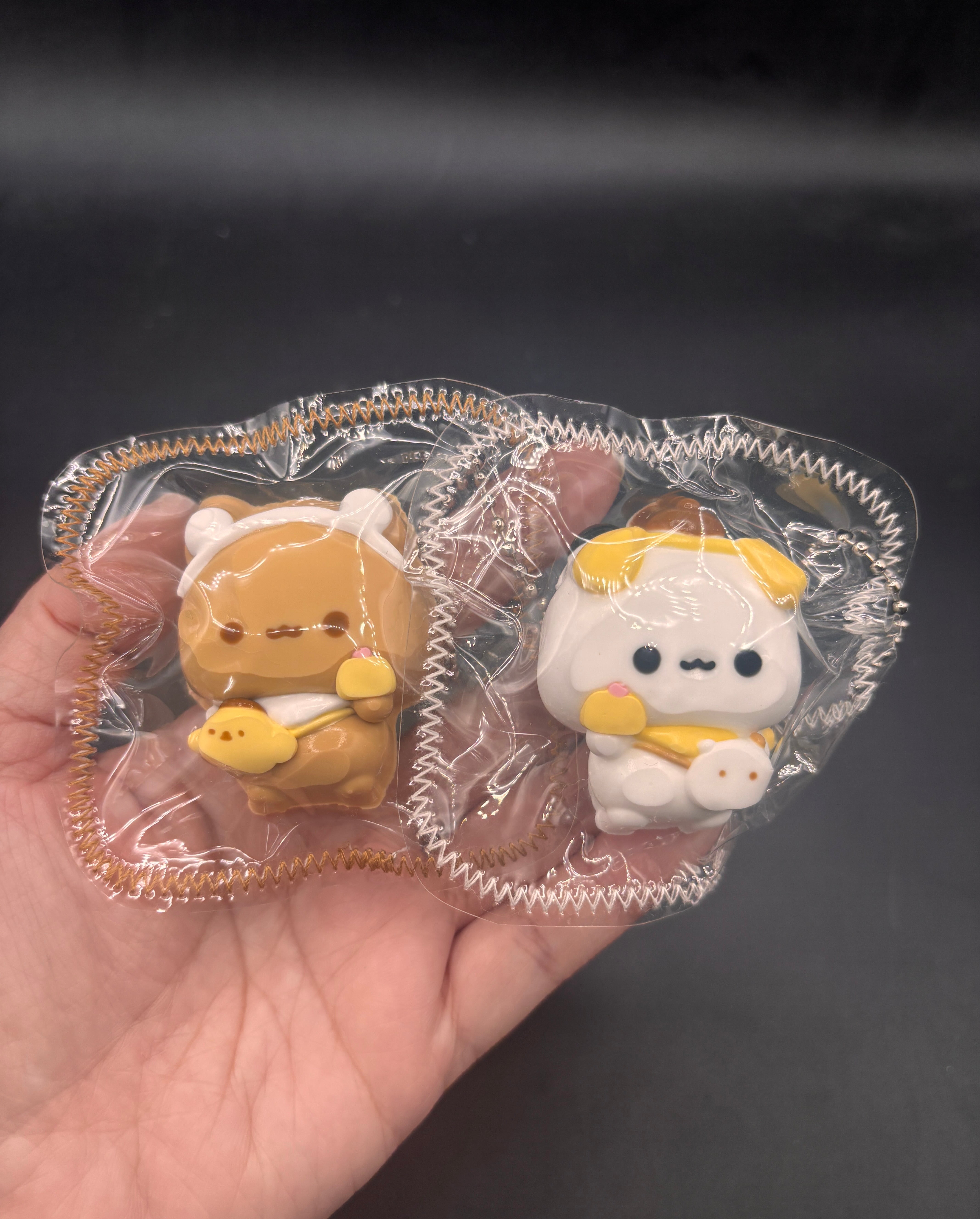 Mini keychain Bubu and 12 taba squishy