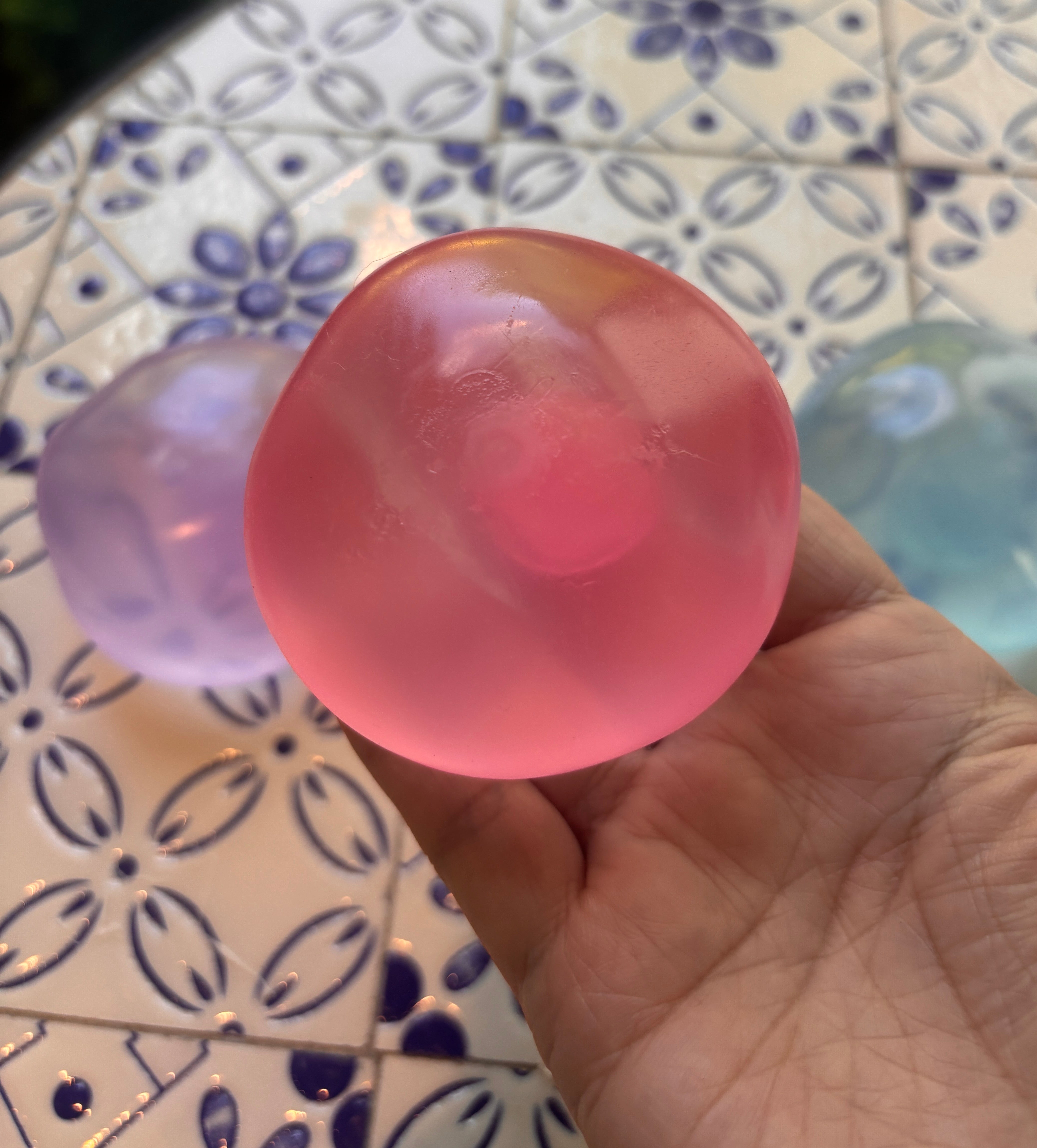 Coconut jelly stressball (coconut oil but less mouldable)