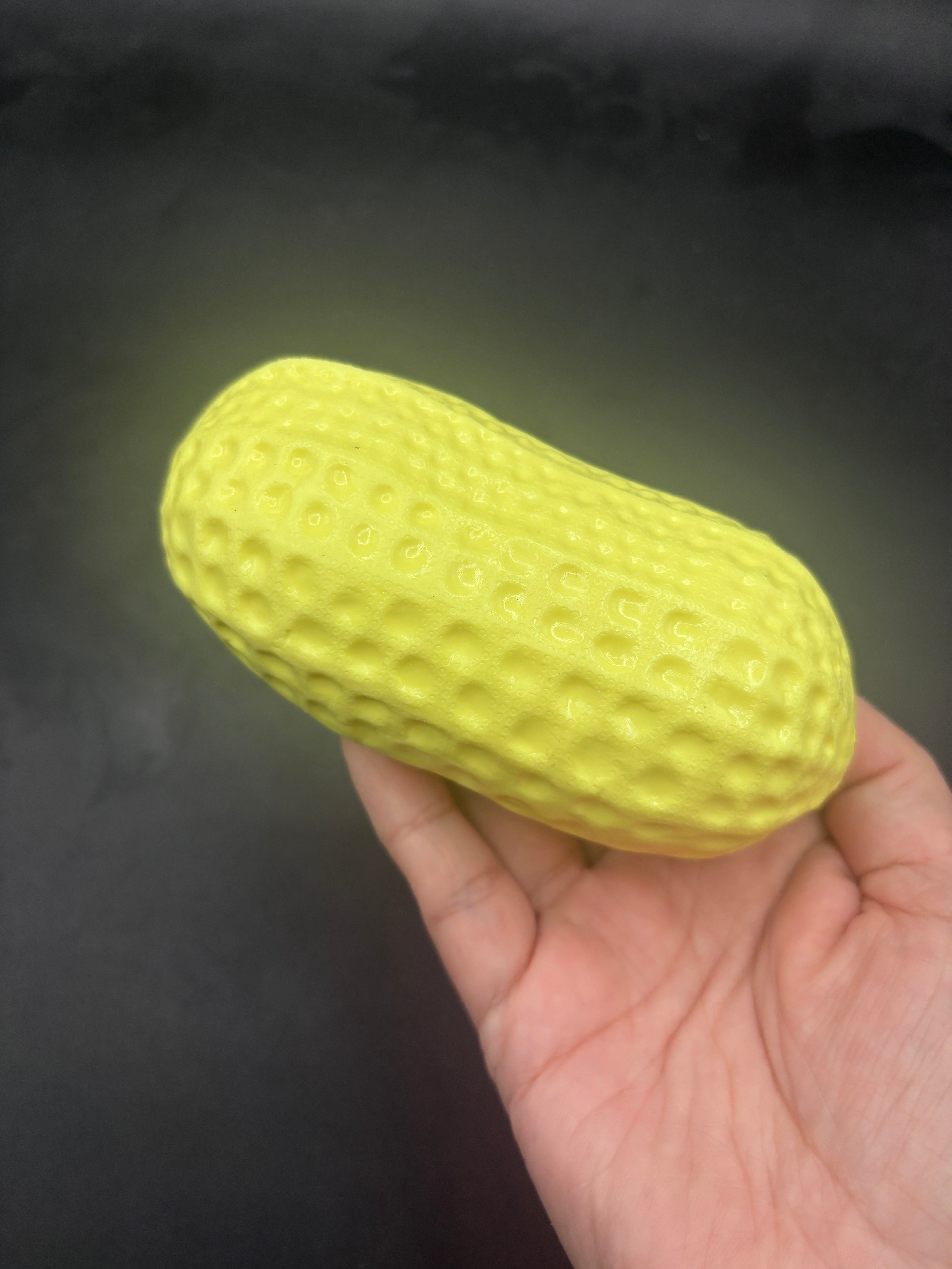 Crunchy peanut stressball (yellow skin)