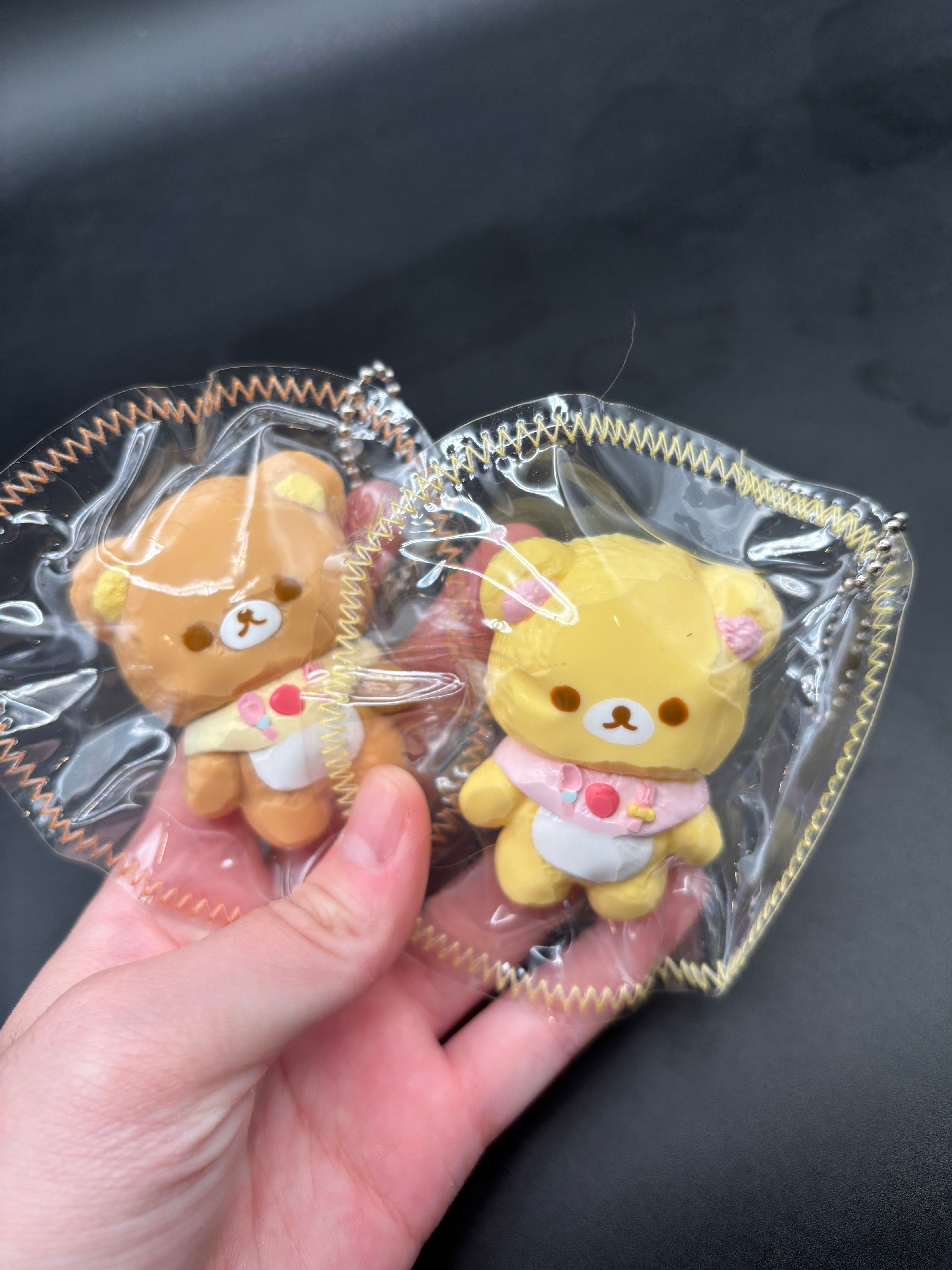 Mini keychain Rilakkuma and Korilakkuma detailed cute taba squishy(1pc)