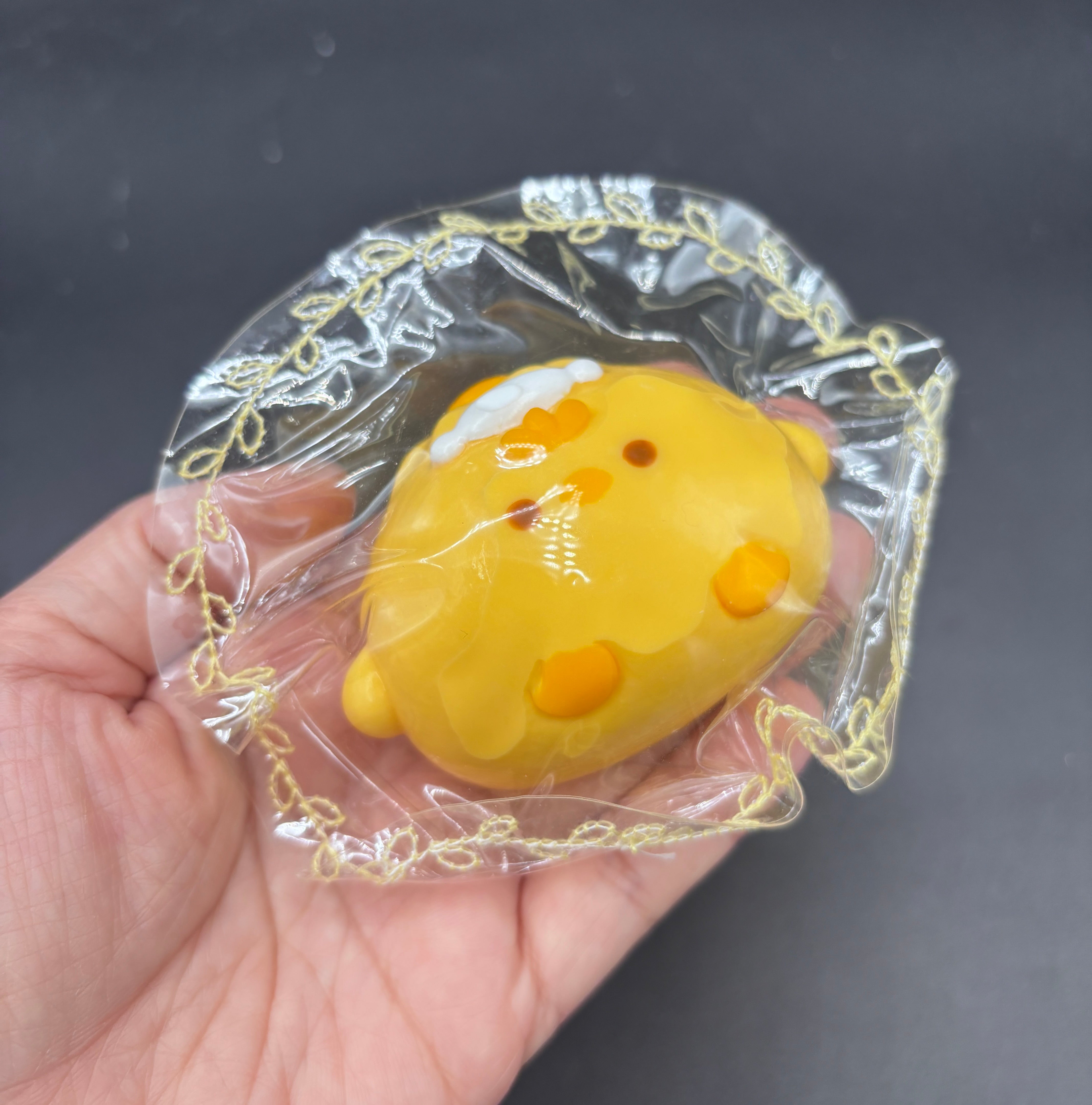 Cute fat small chicken taba squishy