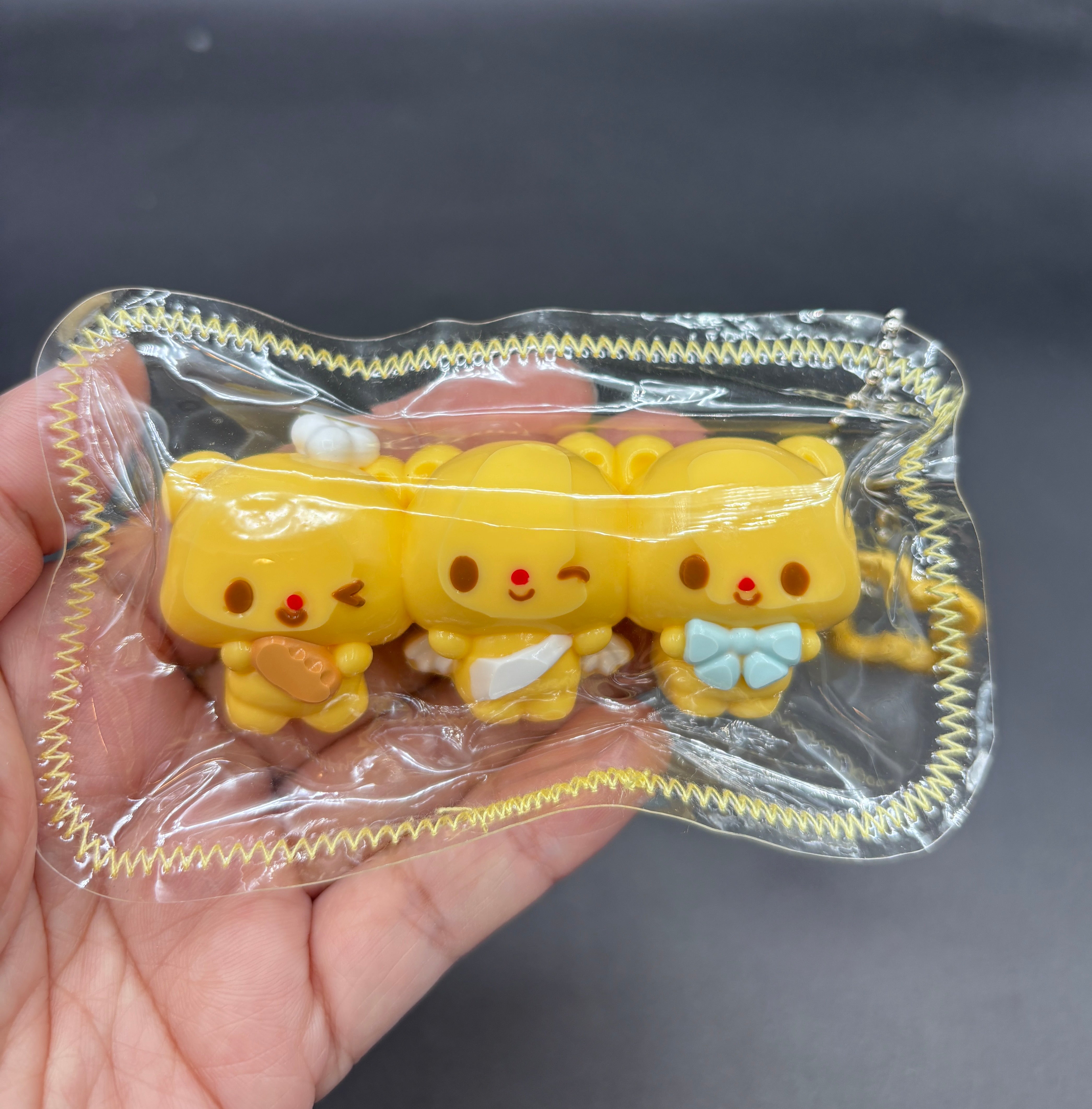 Super cute pack of 3 honey bear  taba squishy
