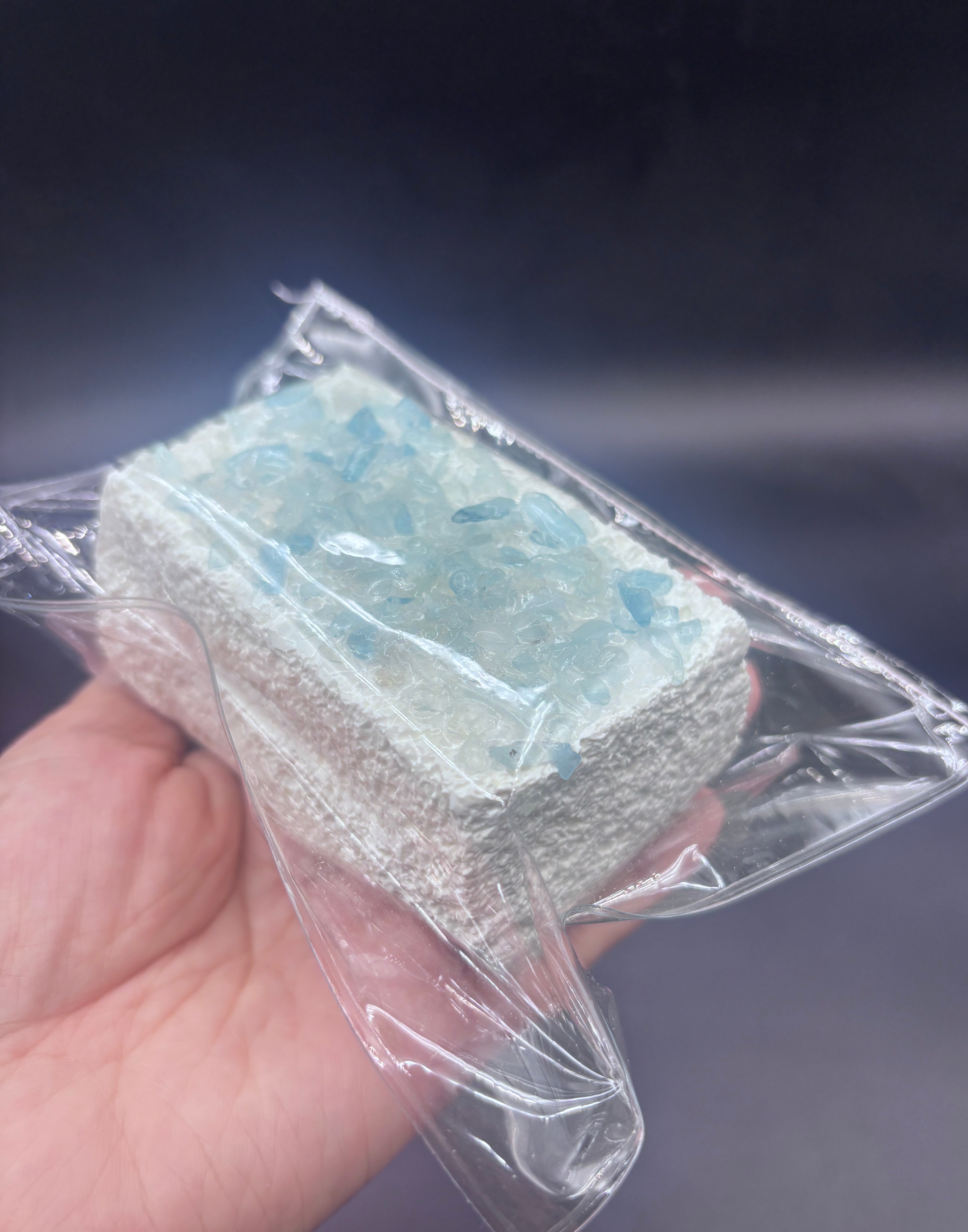 (3 colors) gemstone crunchy taba squishy cake soft