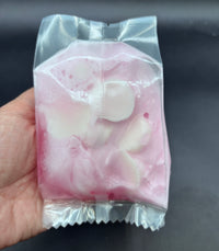 raspberry jam(crunchy slime bag with wax pieces and clay)