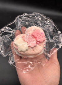 Frozen butter cute gummy bear heart macaron