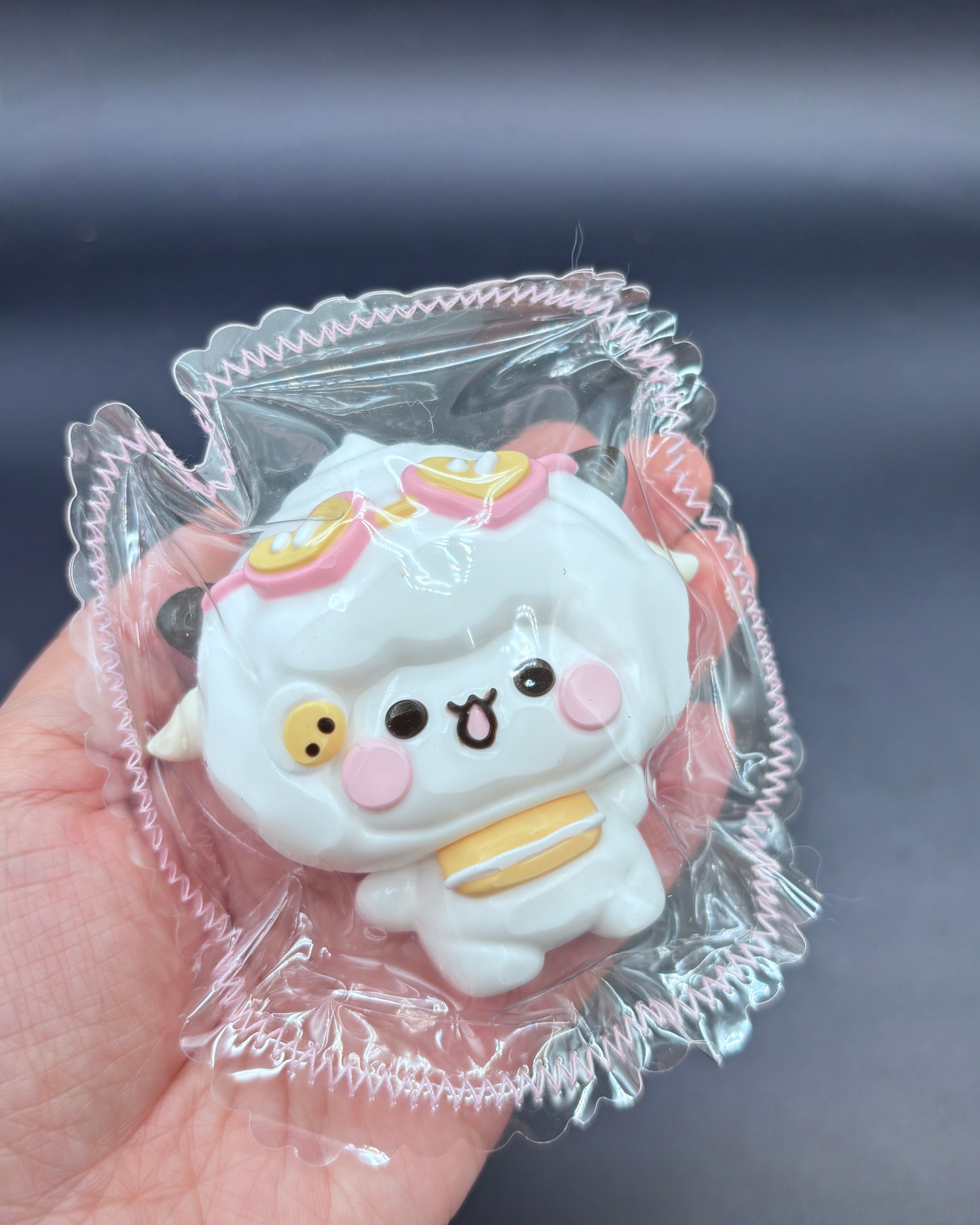 Cute sheep bubu in the beach taba squishy soft