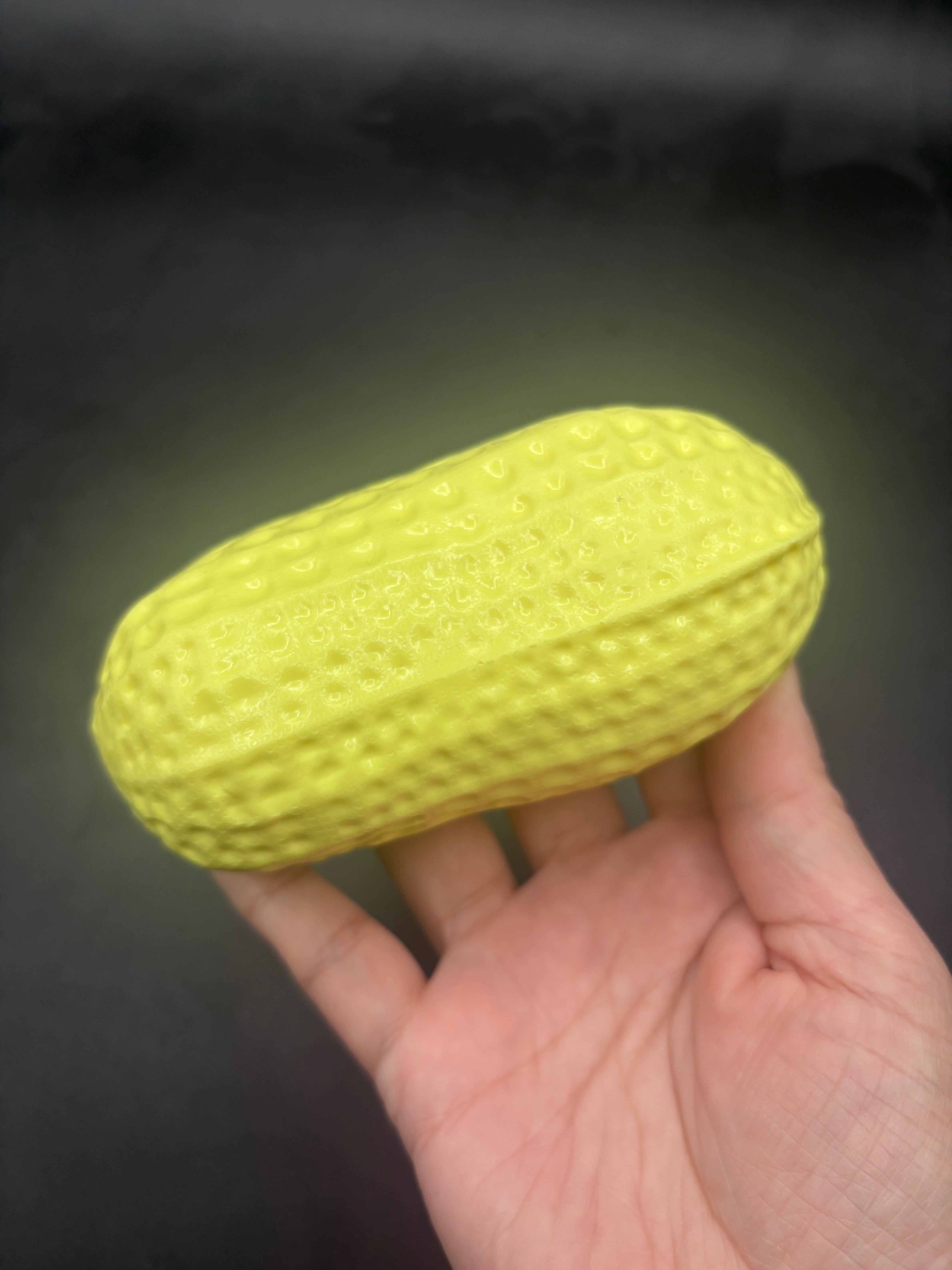 Crunchy peanut stressball (yellow skin)