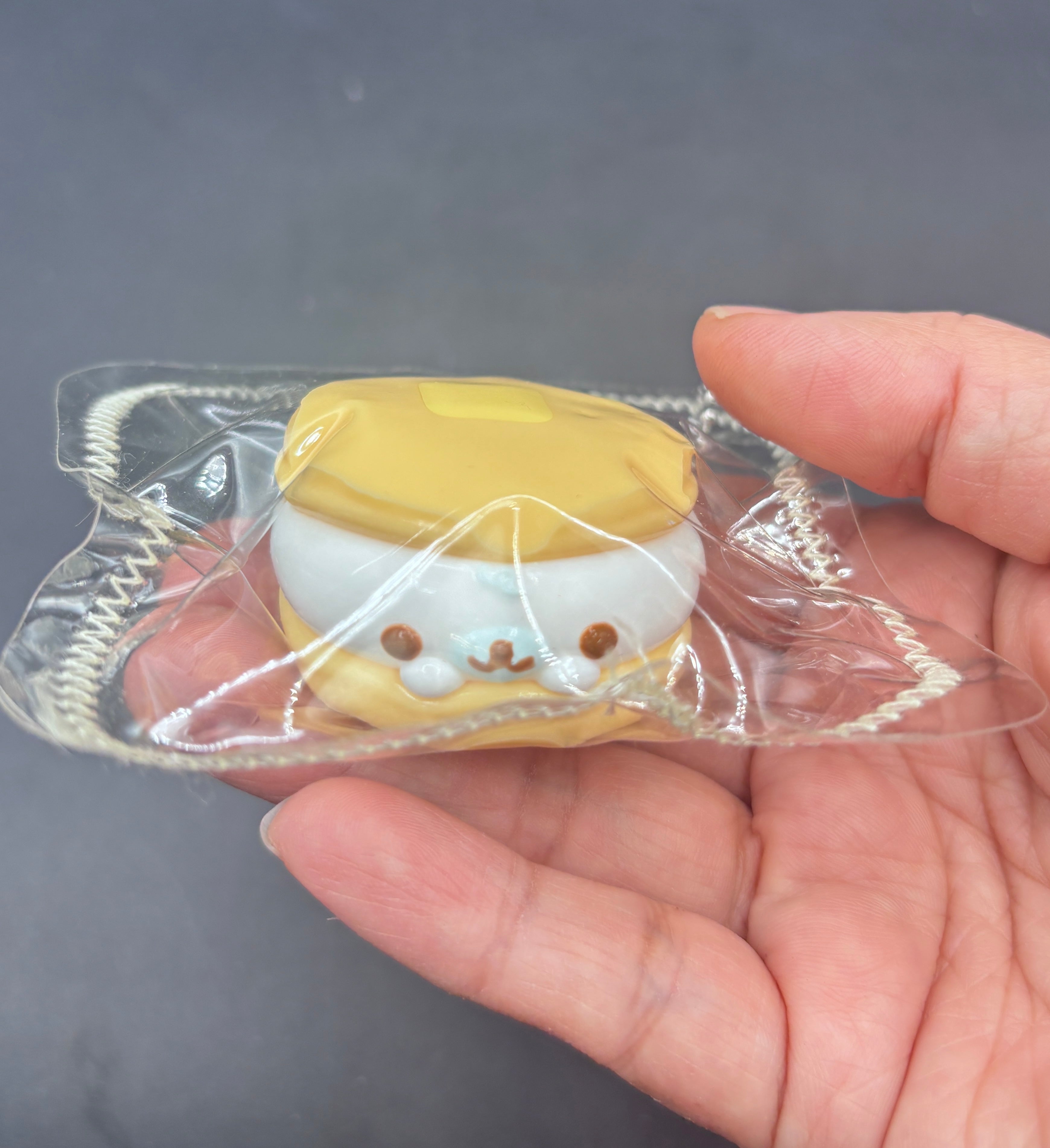 Pancake seal mini taba squishy keychain (choose)