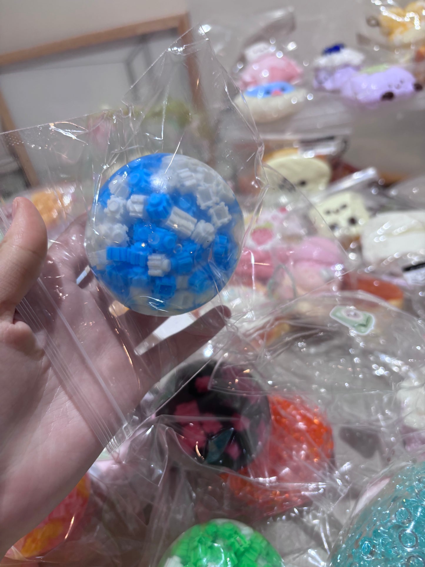 Crunchy Lego slime ball blue