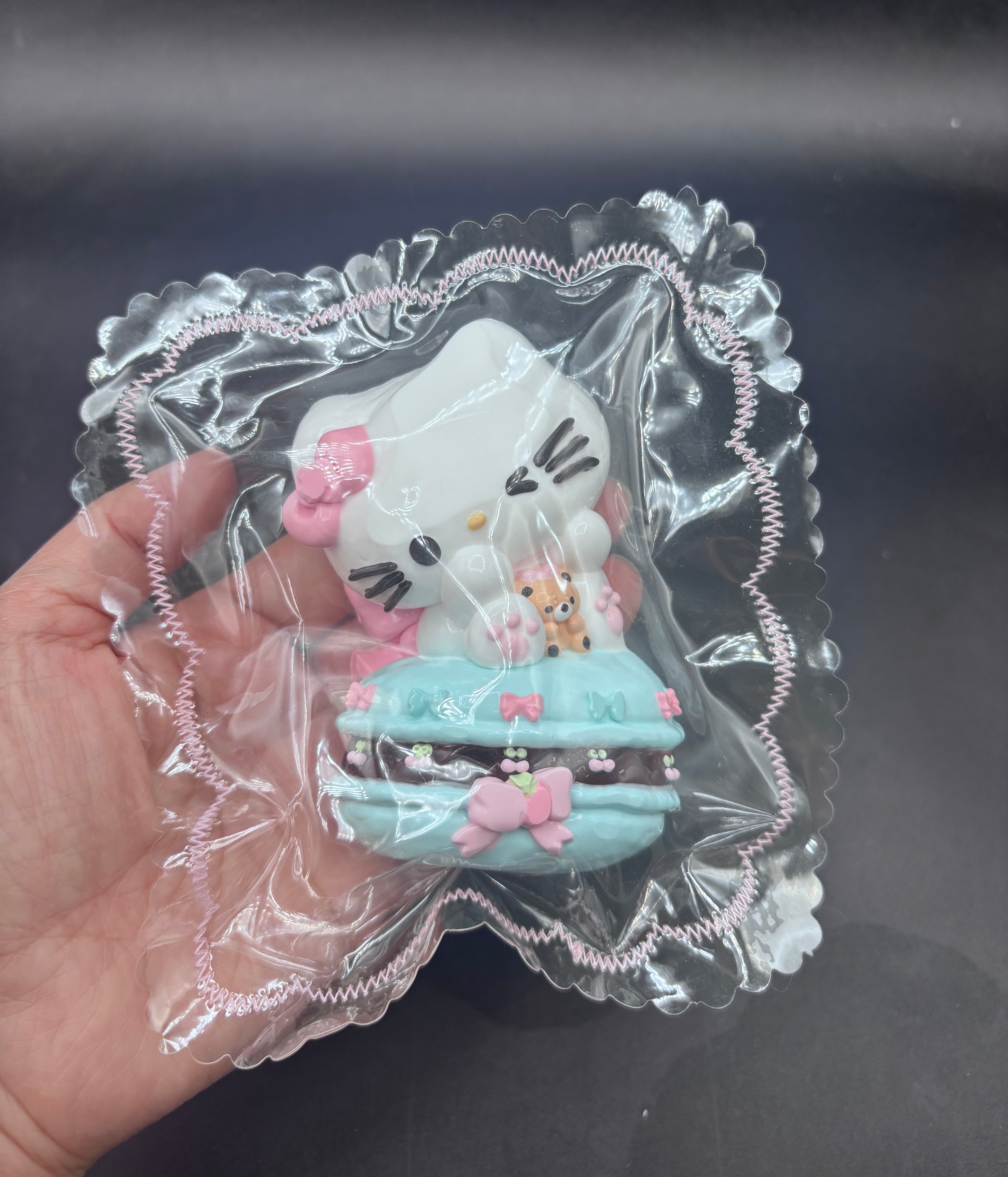 Kawaii kitty macaron detailed  taba squishy