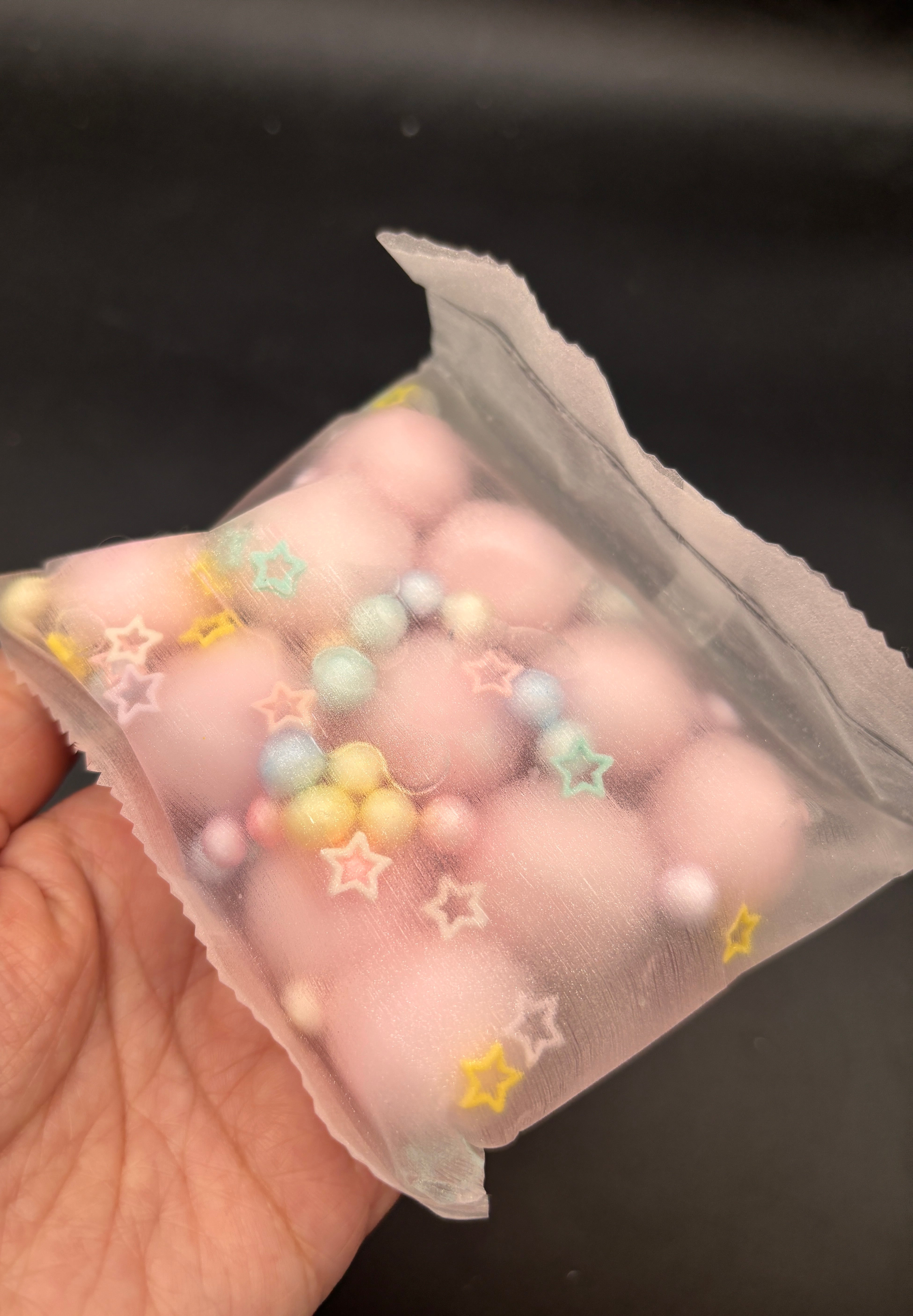 Crunchy hard wax cracking balls in bag
