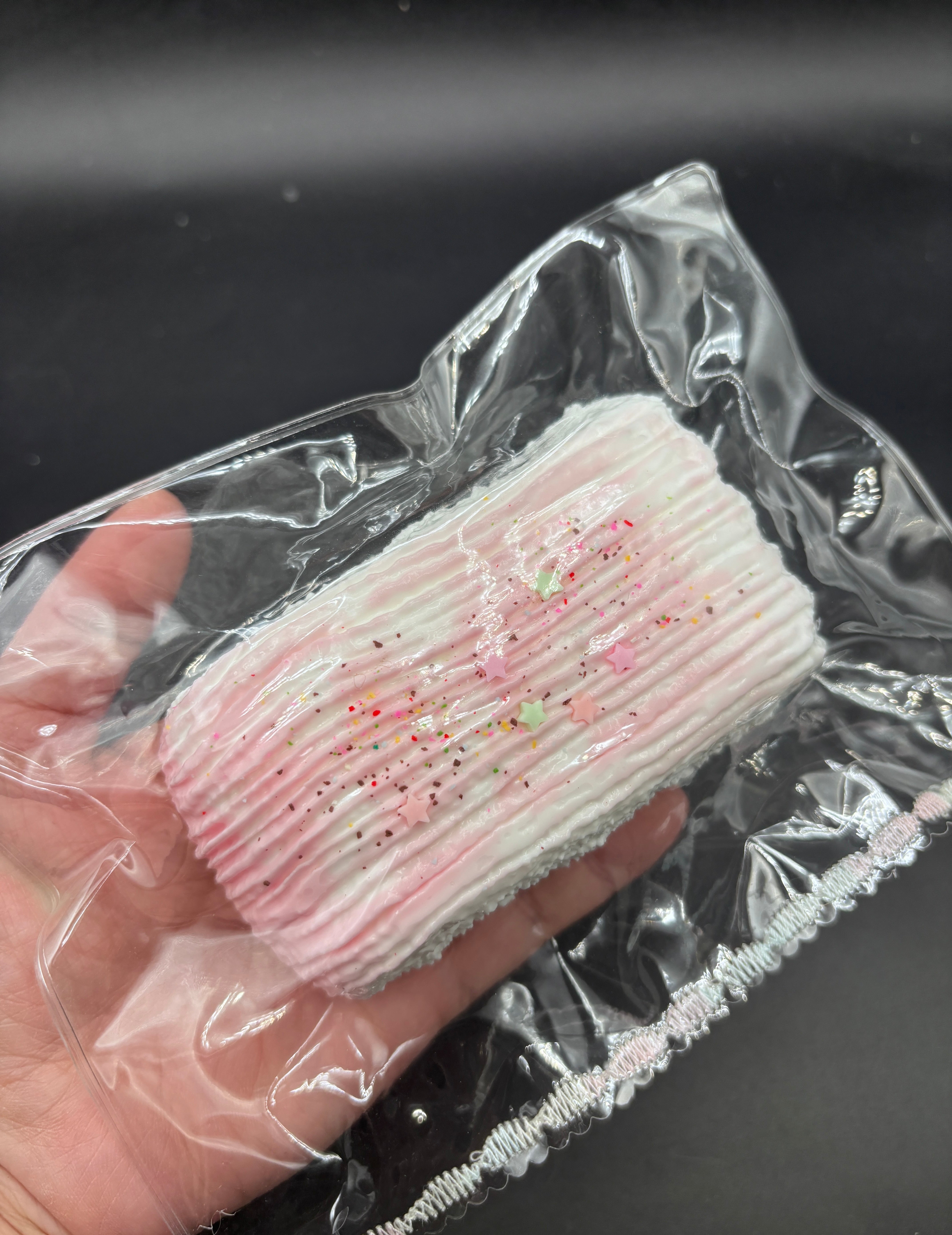 Seashell cake with a little bit of clear jelly taba updated 12/7/25