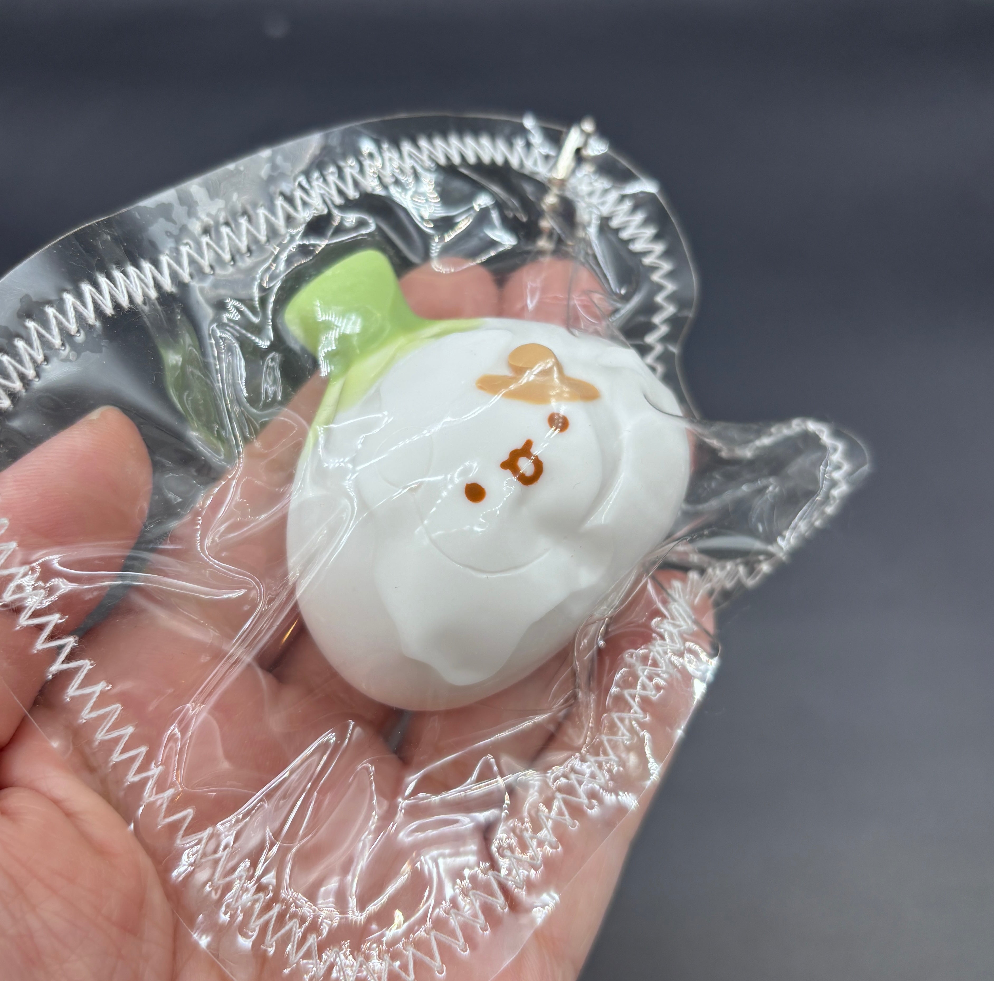 Onion hamster mini Taba keychain
