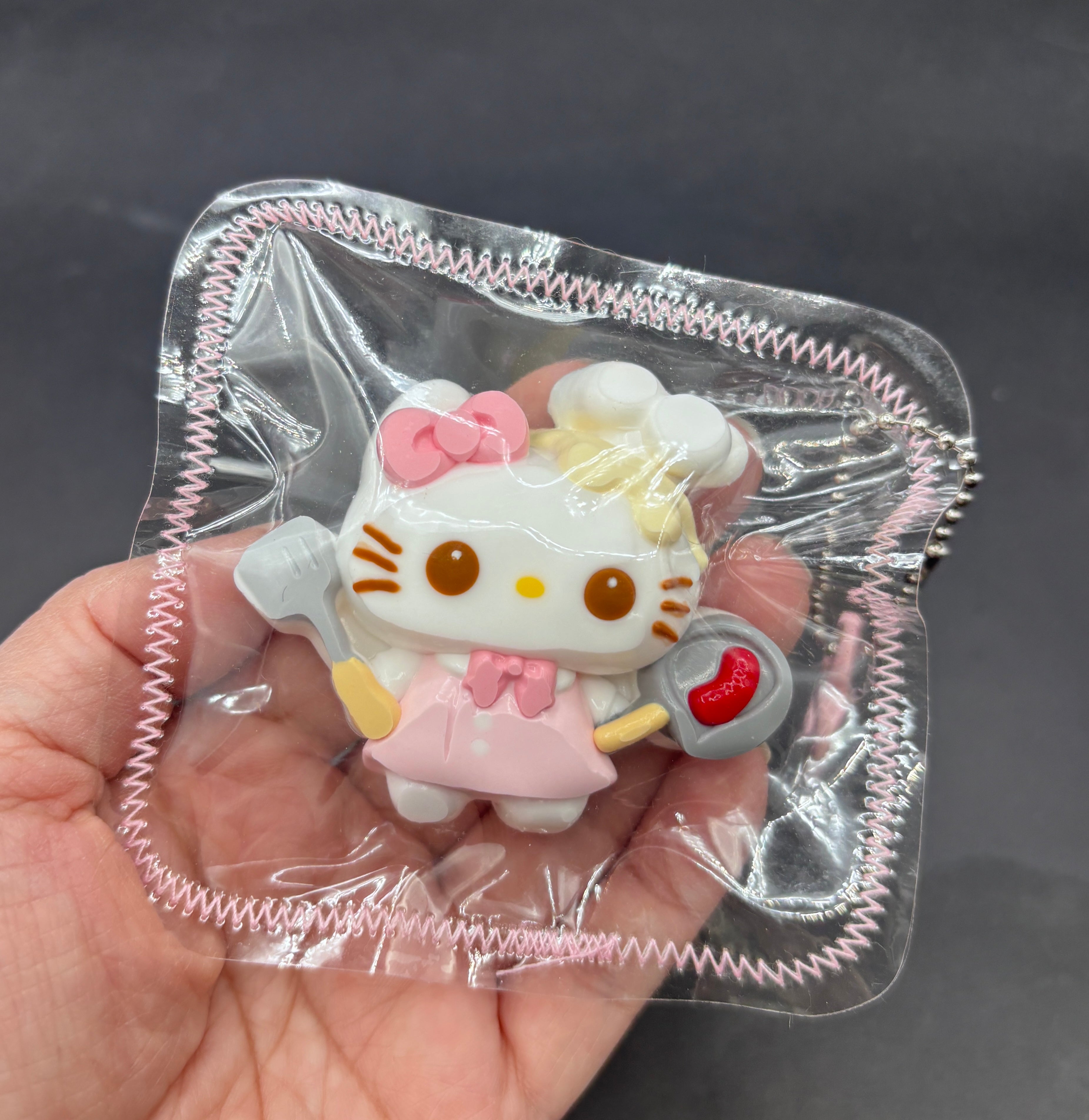 Small kitty chef kawaii soft taba squishy