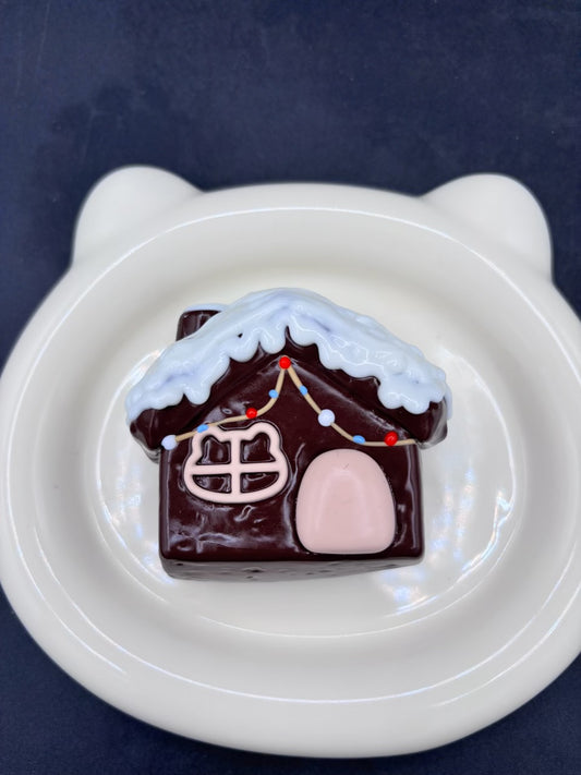 NEW!! Gingerbread house chocolate soft