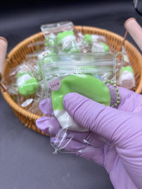 Small broccoli chicken keychain soft Squishy toy