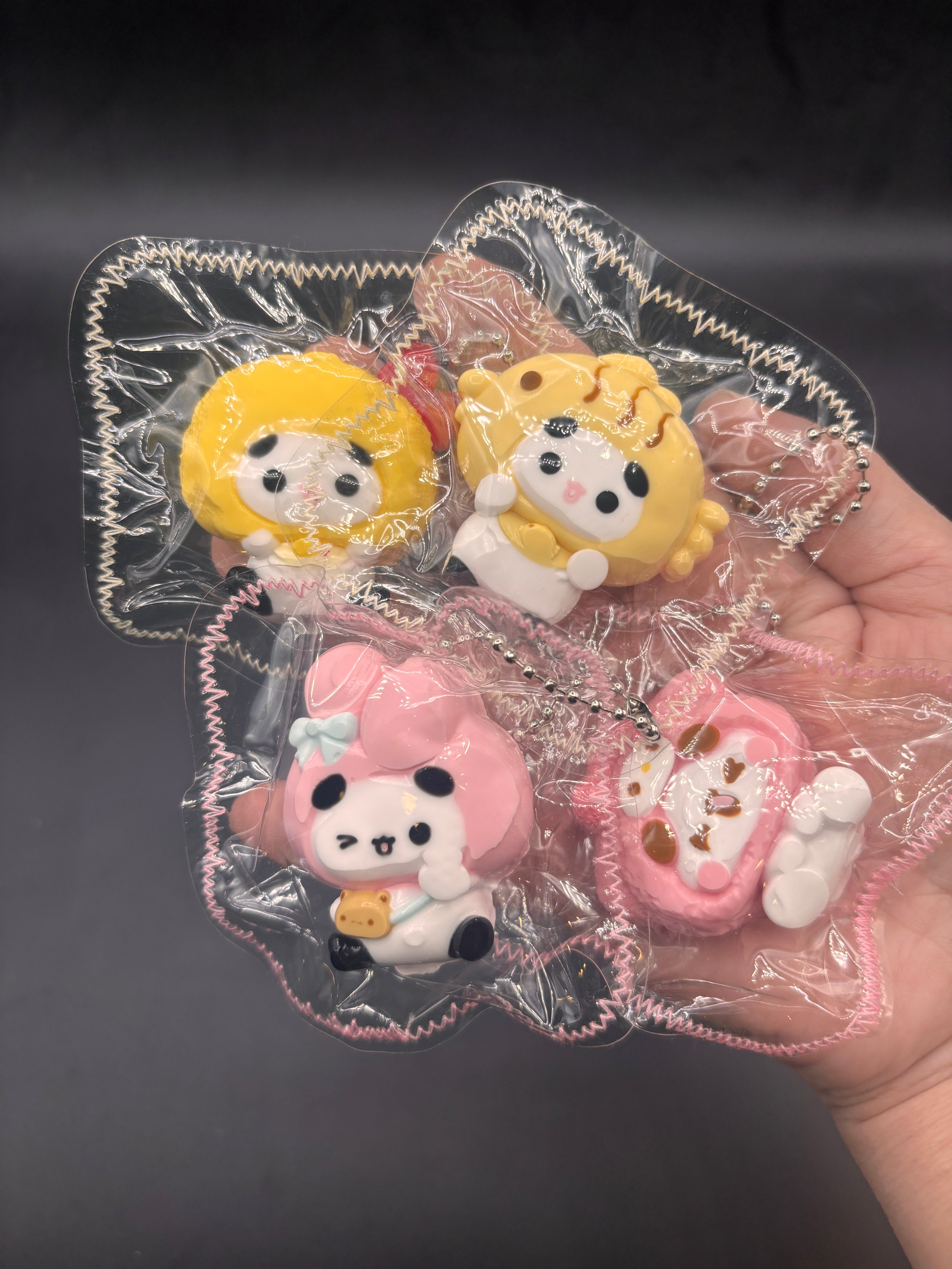 Cute mini bubu x food+sanrio keychain taba (choose)