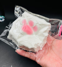 Large cat paw toast soft