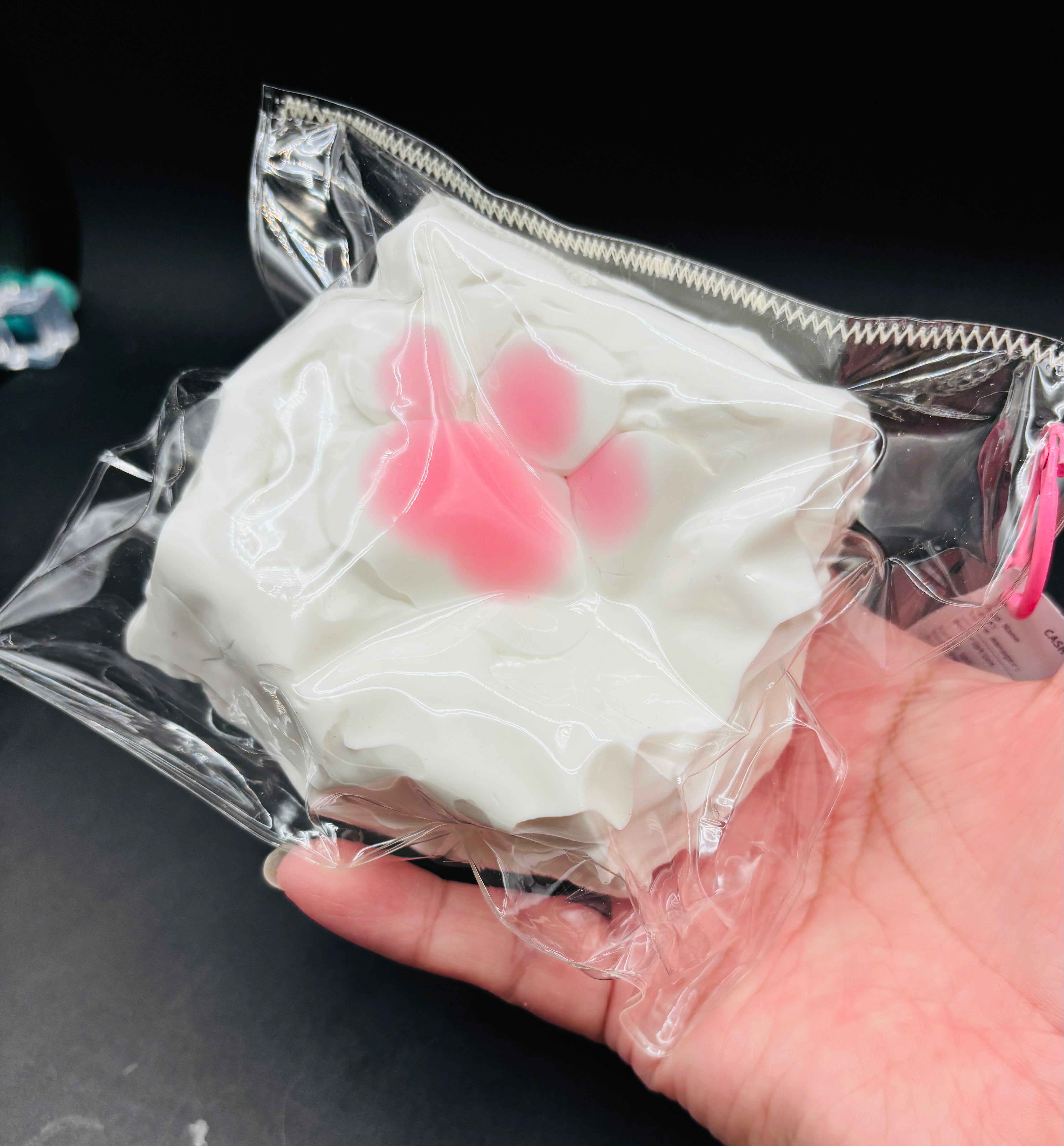 Large cat paw toast soft