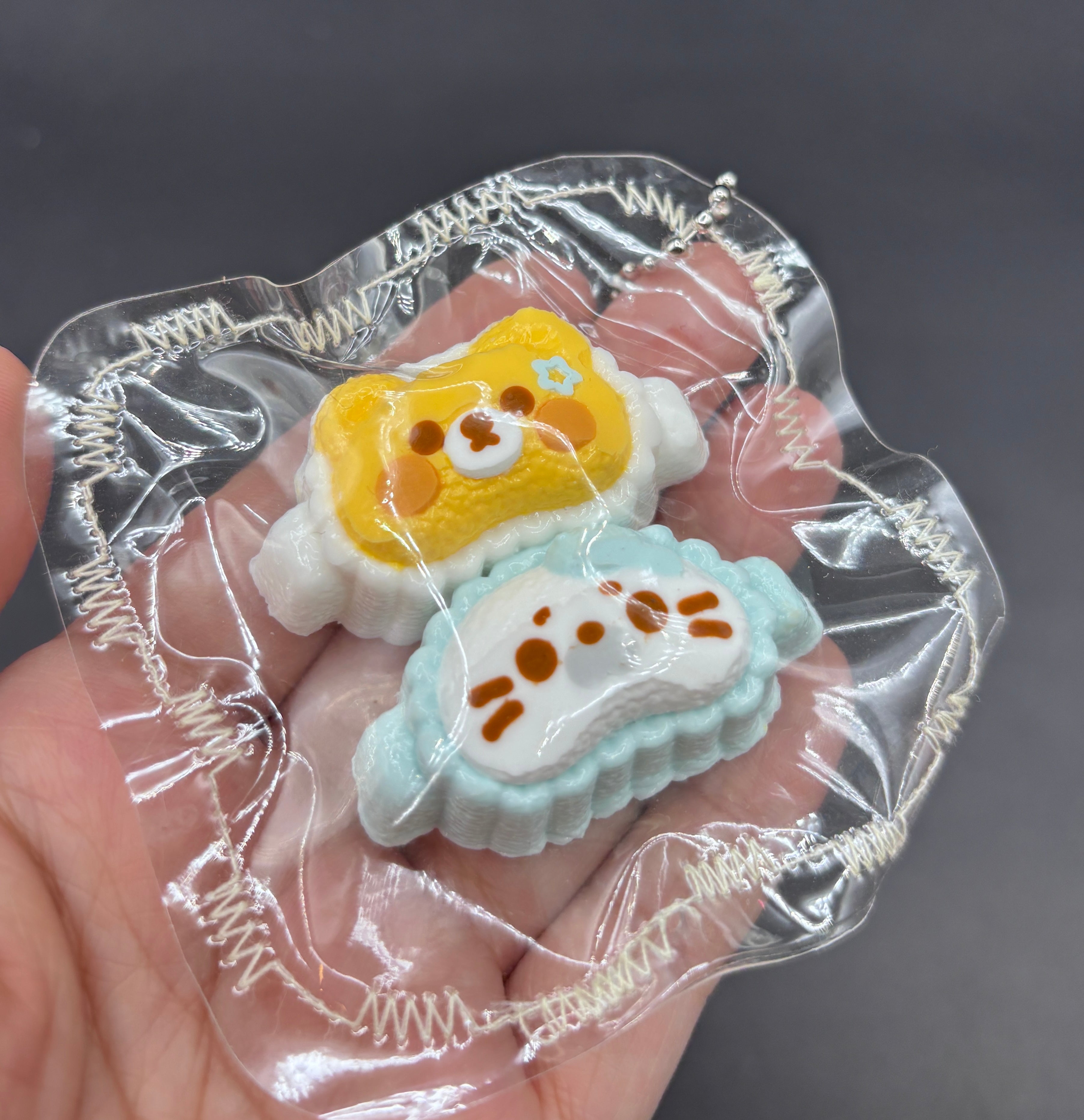 Bear and seal eye mask mini Taba keychain