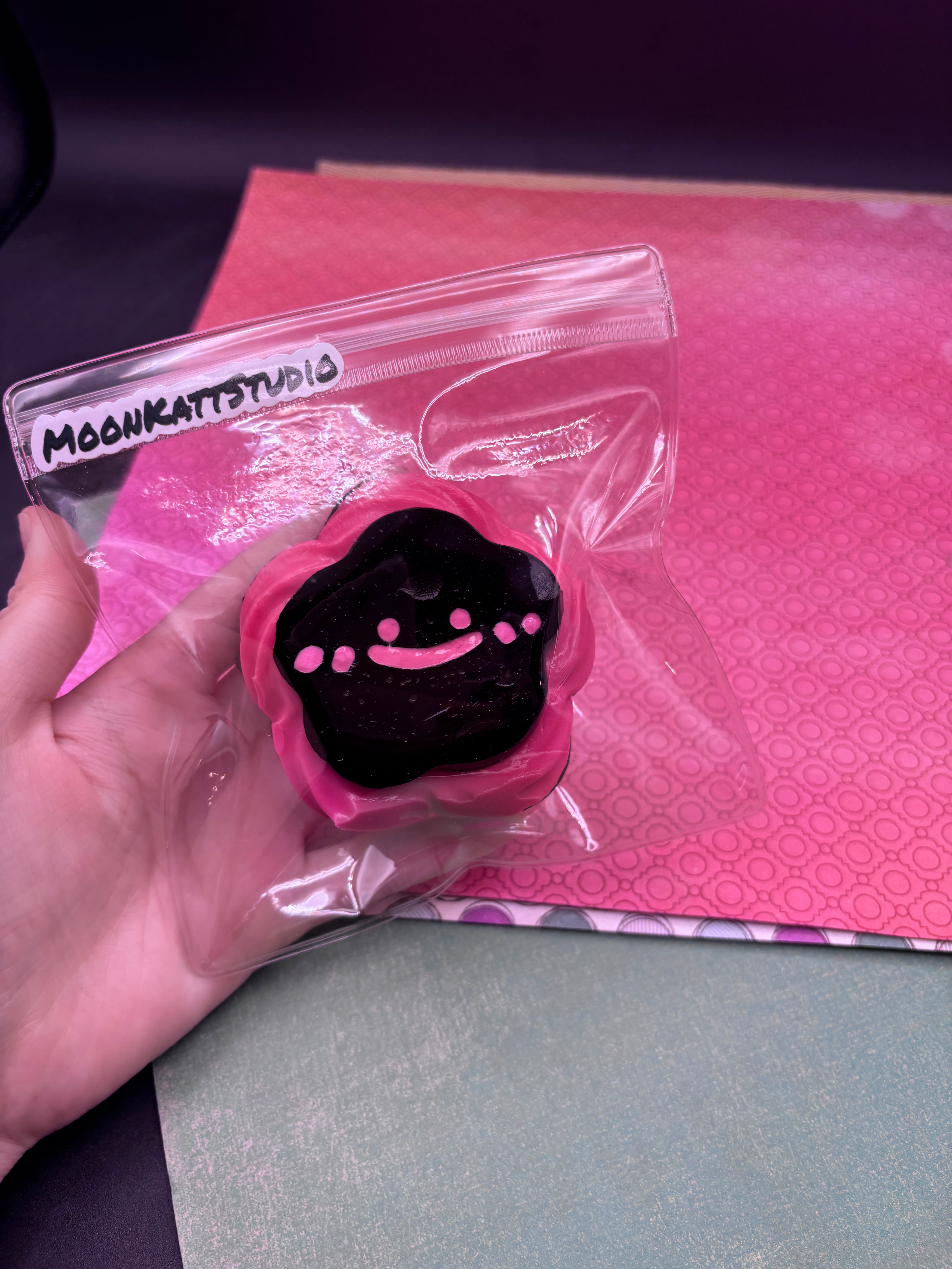 Black Pink Colored Star Taba Squishy
