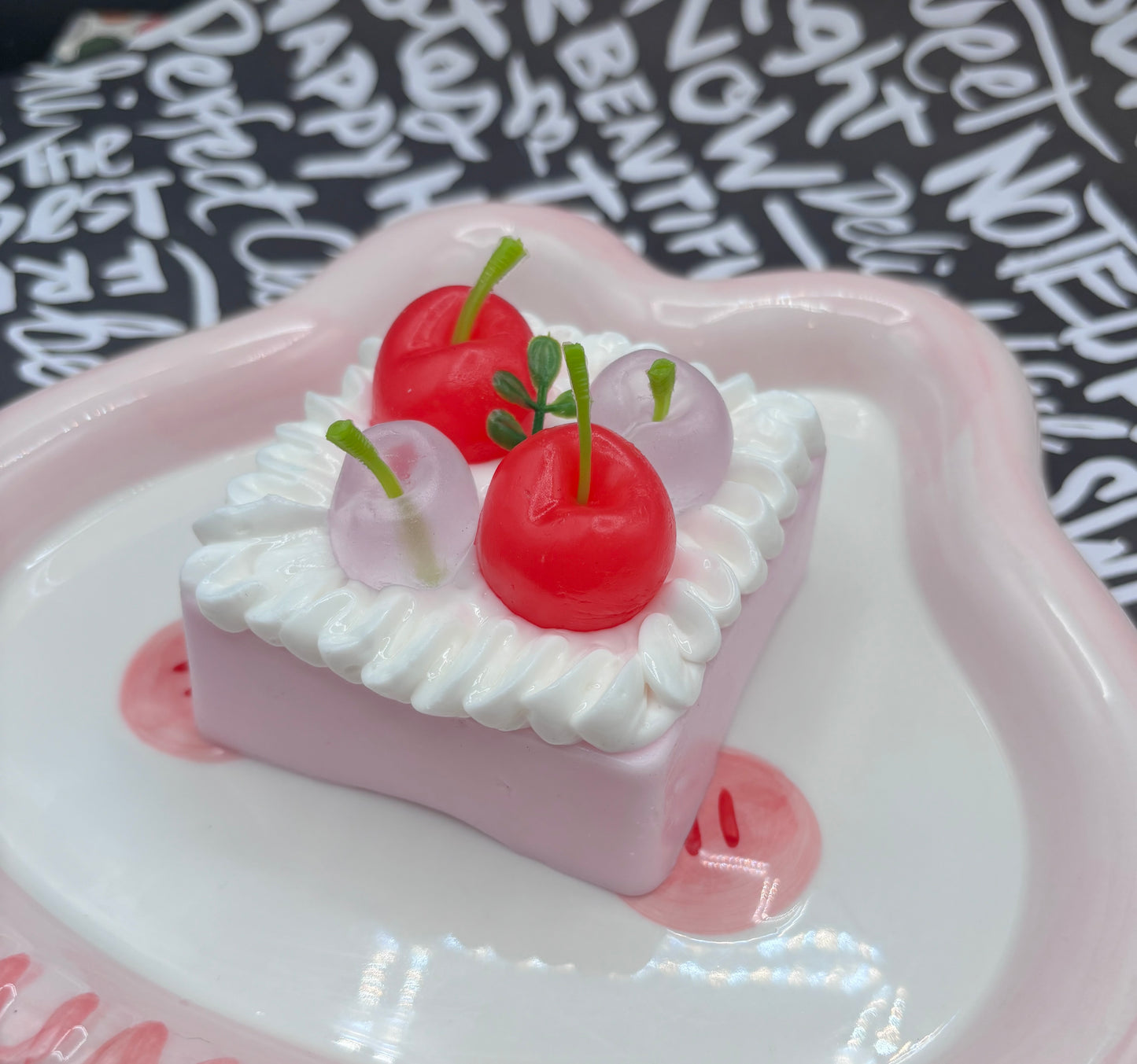 taba squishy - Large cute pink cherry cake