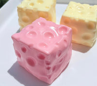 PRESALE small (6cm) Vaseline cheese ball pink (around 20 days wait time)