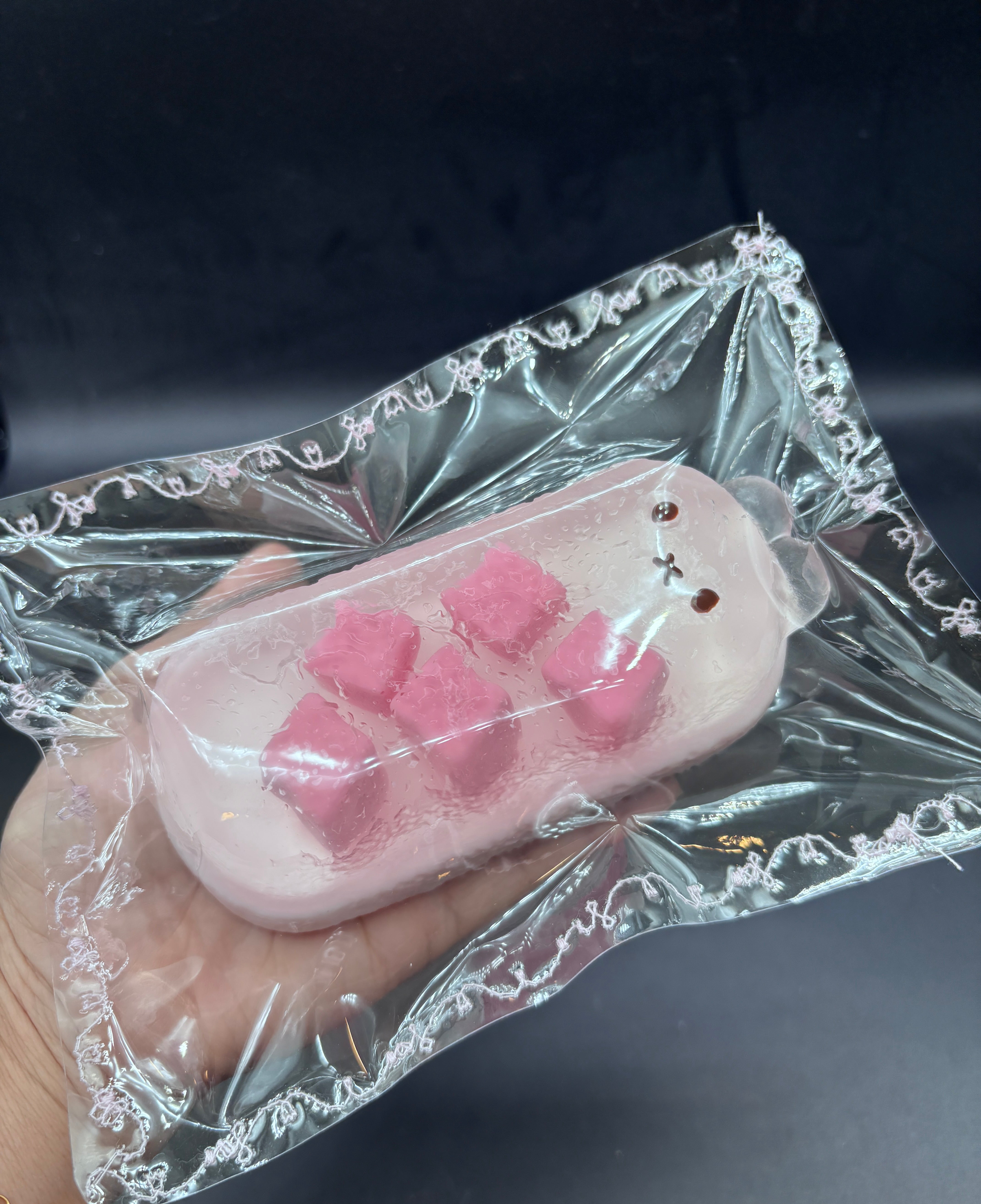 Super cute half clear peach coconut jelly bunny taba squishy