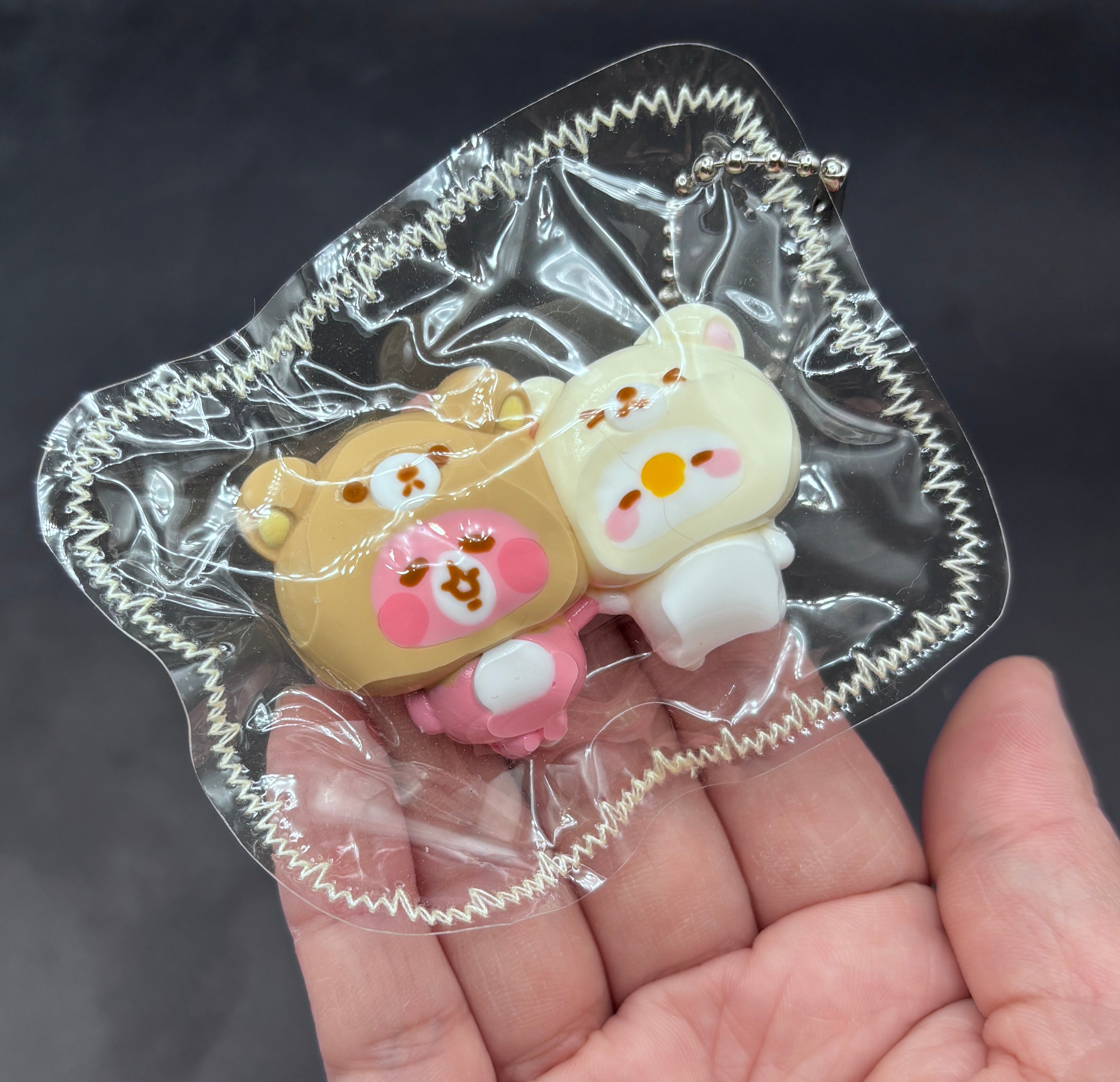 Mini keychain twins bear hoodie