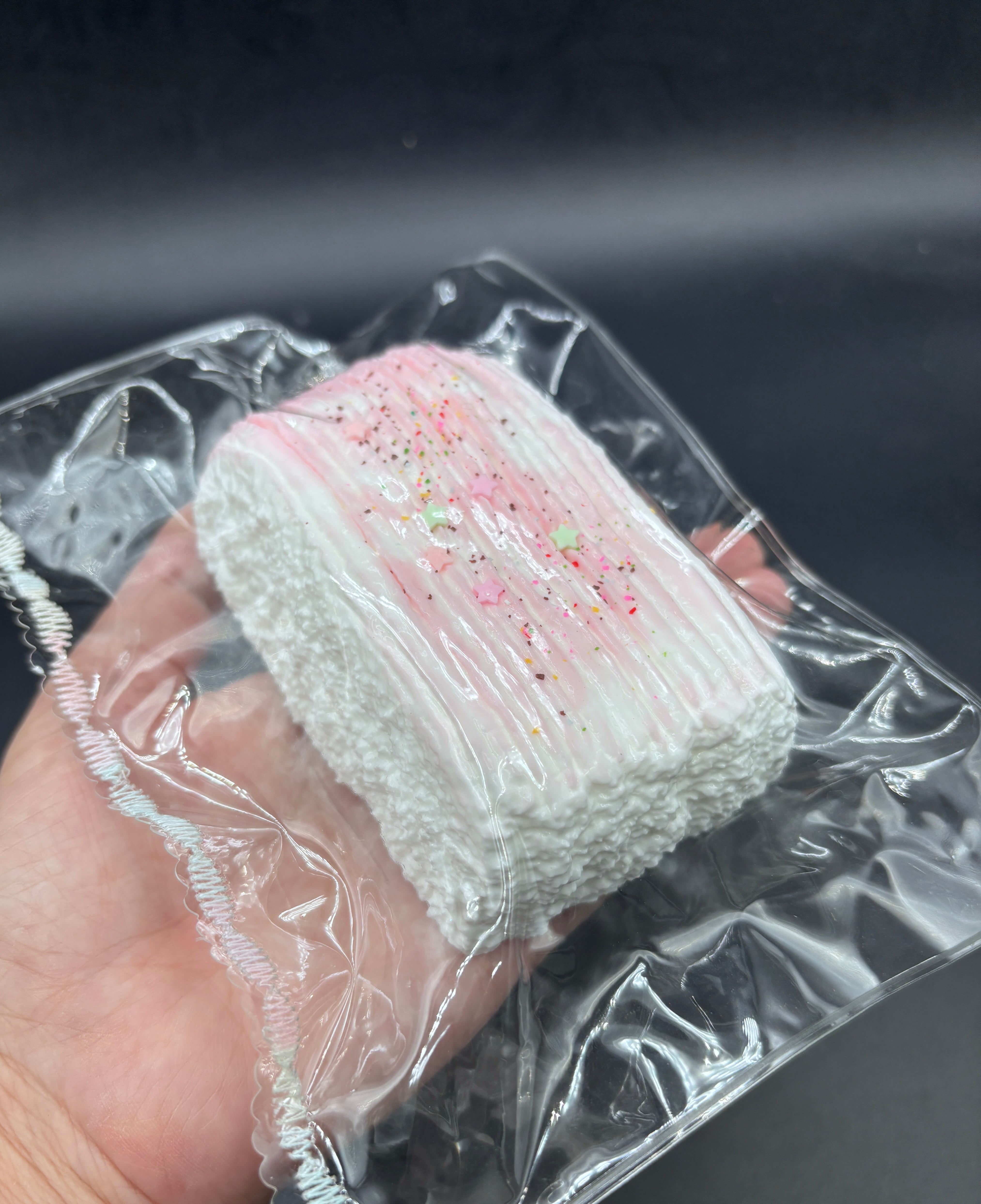 Seashell cake with a little bit of clear jelly taba updated 12/7/25